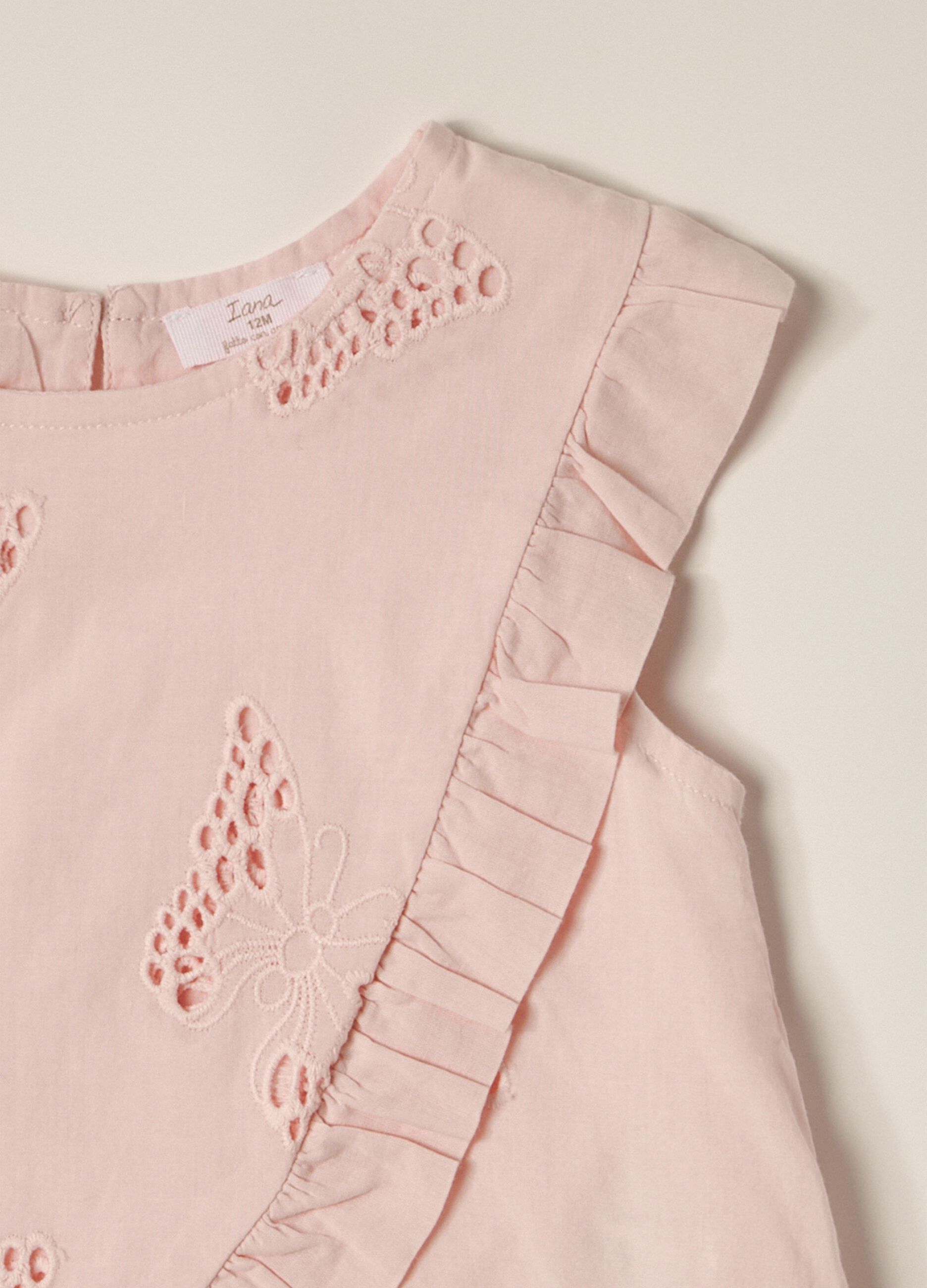 IANA newborn girl blouse in 100% cotton broderie anglaise