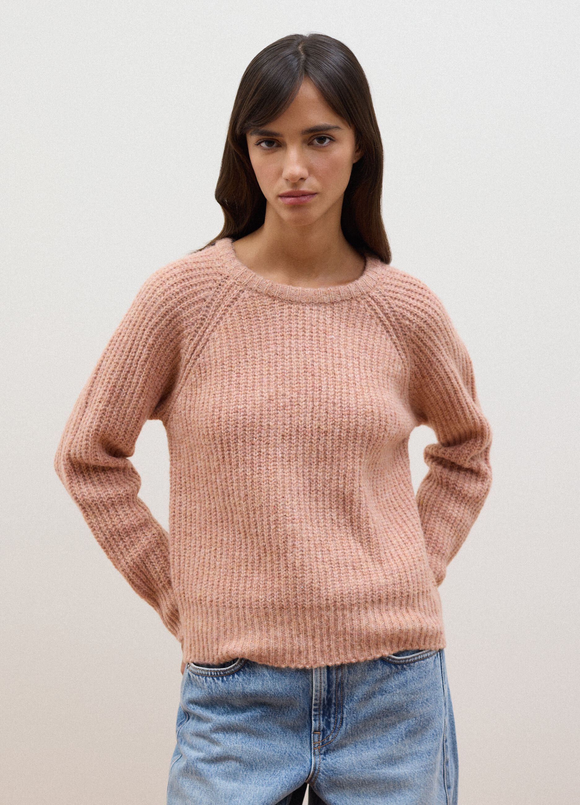 Pink ribbed stretch-wool jumper, regular fit