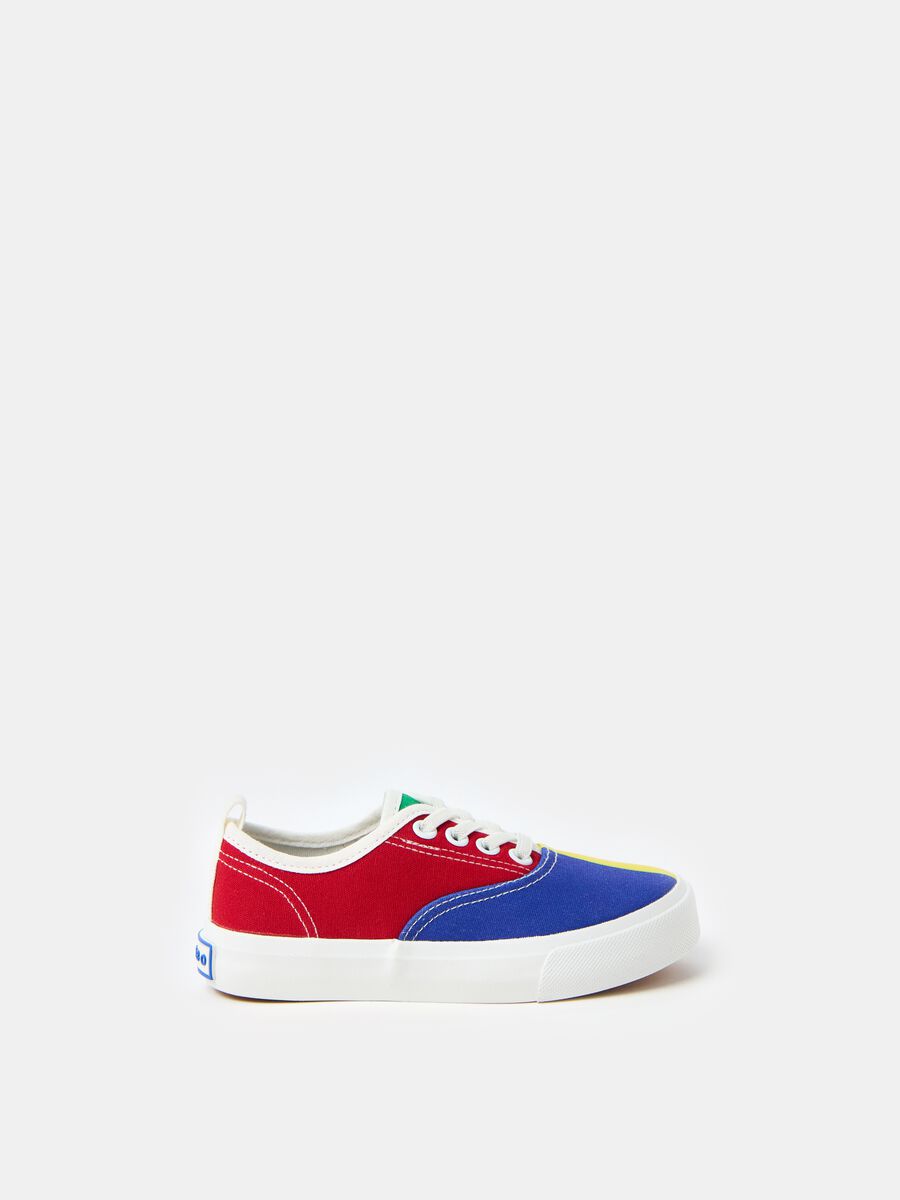 Colourblock sneakers with laces_0