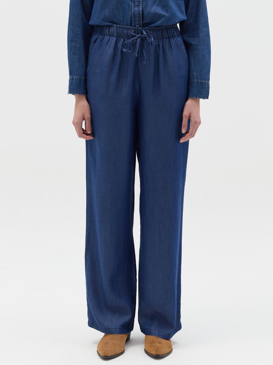 Denim-effect wide-leg fluid joggers_1