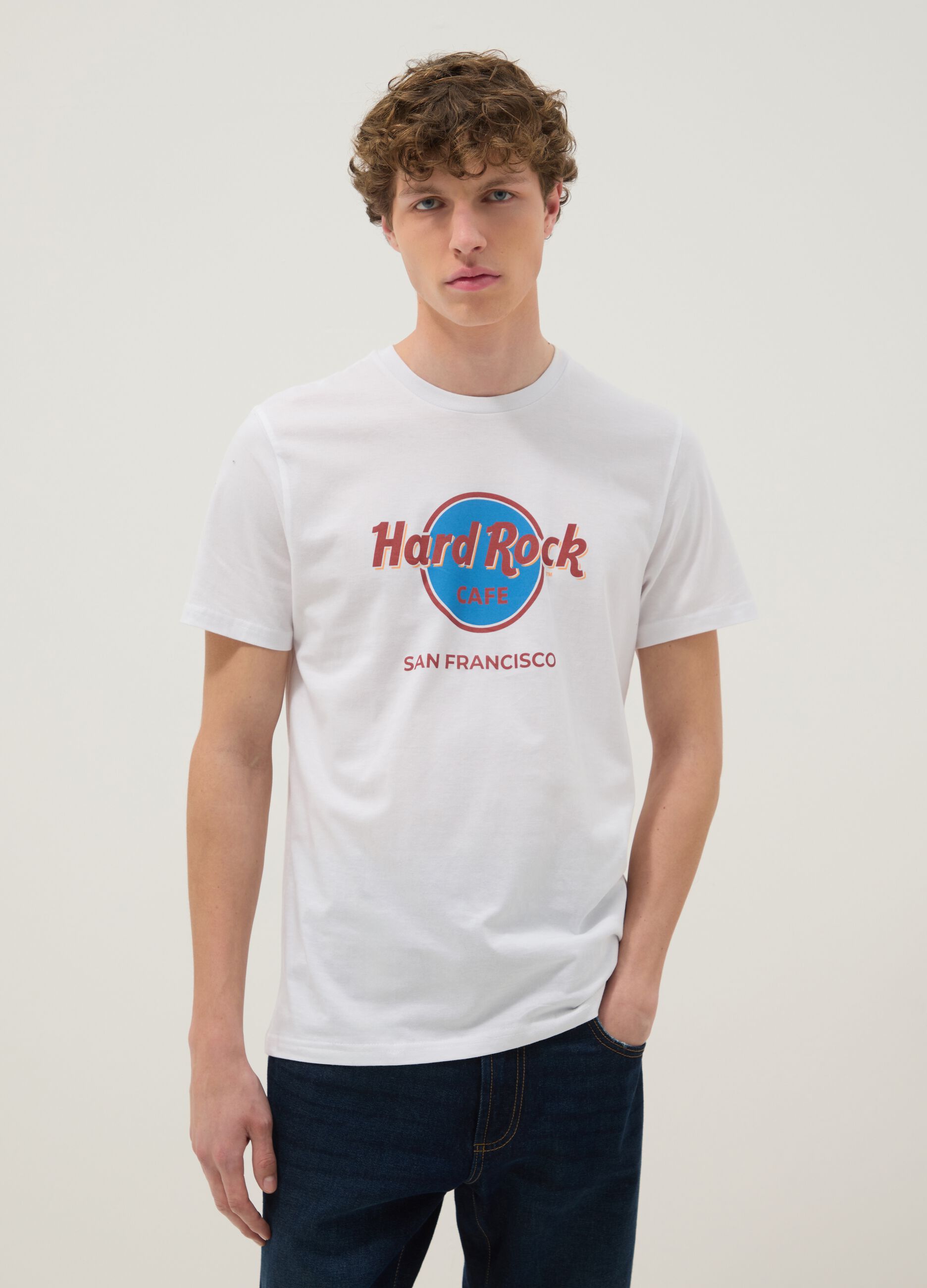 White pure cotton regular-fit T-shirt with Hard Rock Cafe print