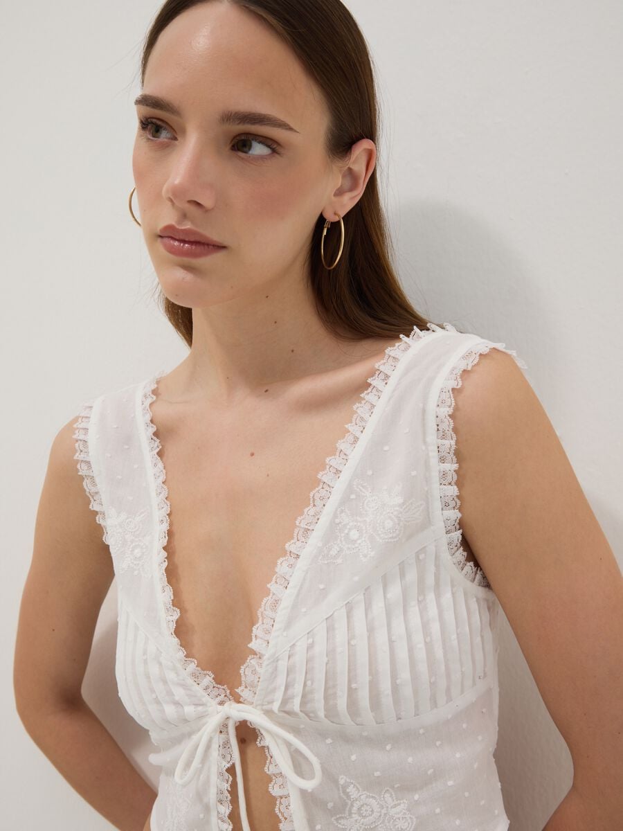 Gilet bianco in puro cotone con pizzo_0