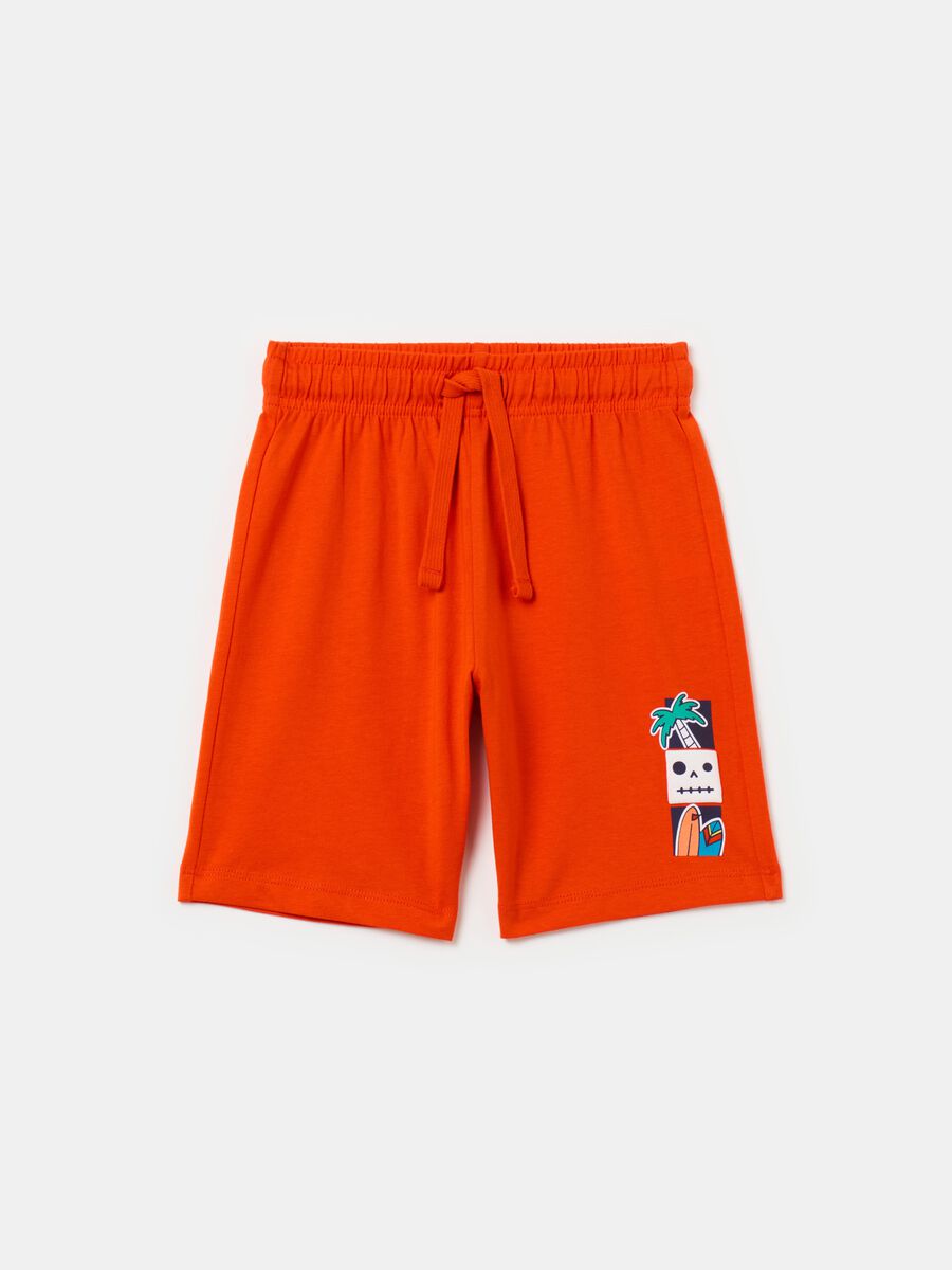 Bermuda shorts with print and drawstring_0