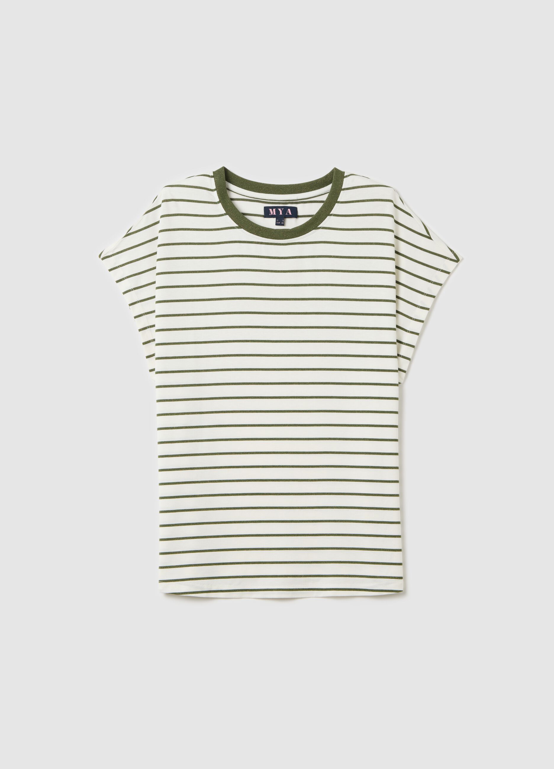 Curvy T-shirt with white and green stripes