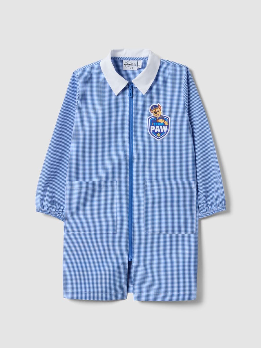 Grembiule azzurro a quadretti con ricamo dei Paw Patrol per l'asilo_0