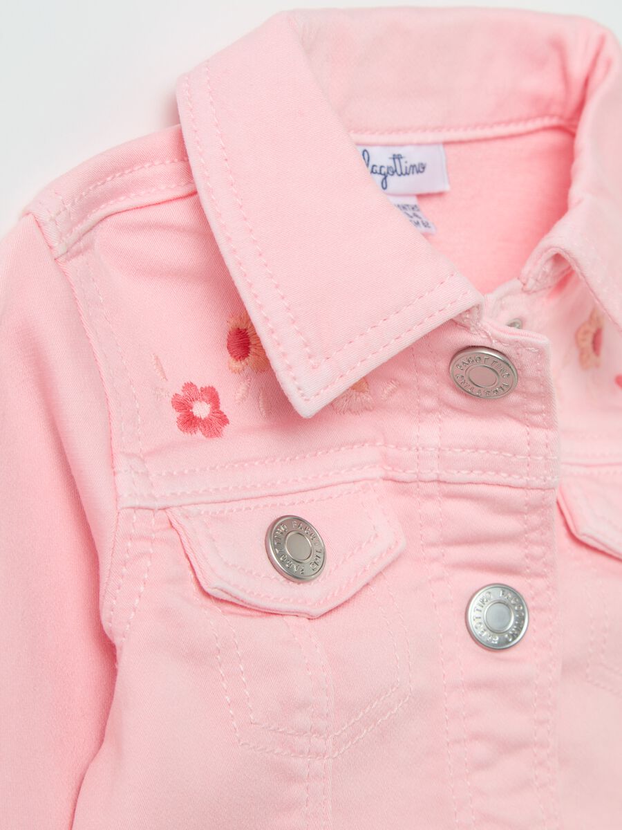 Denim jacket with floral embroidery_2