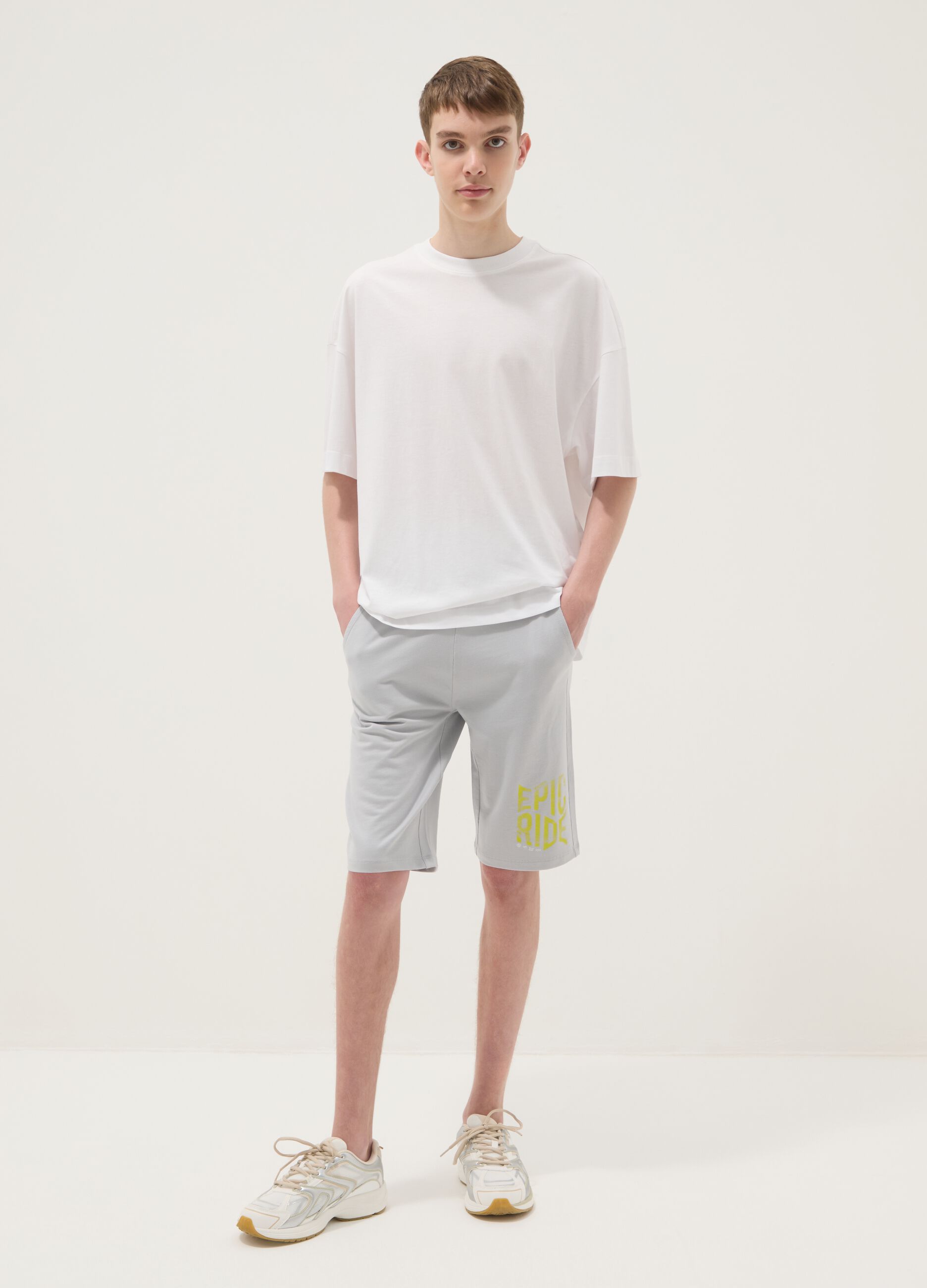 Grey pure cotton shorts with elasticated waist