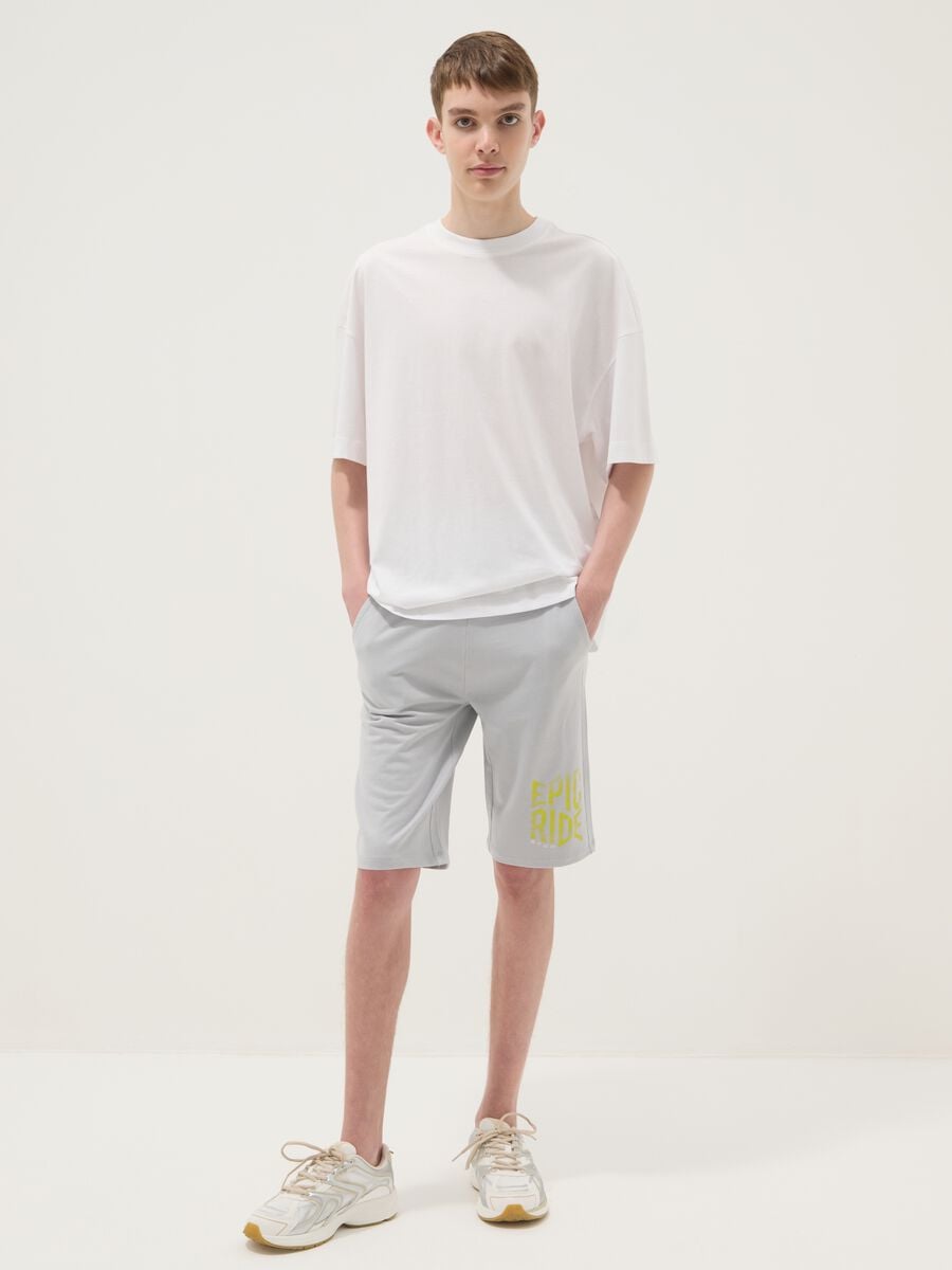 Pantaloncini grigi in puro cotone con vita elasticizzata_0