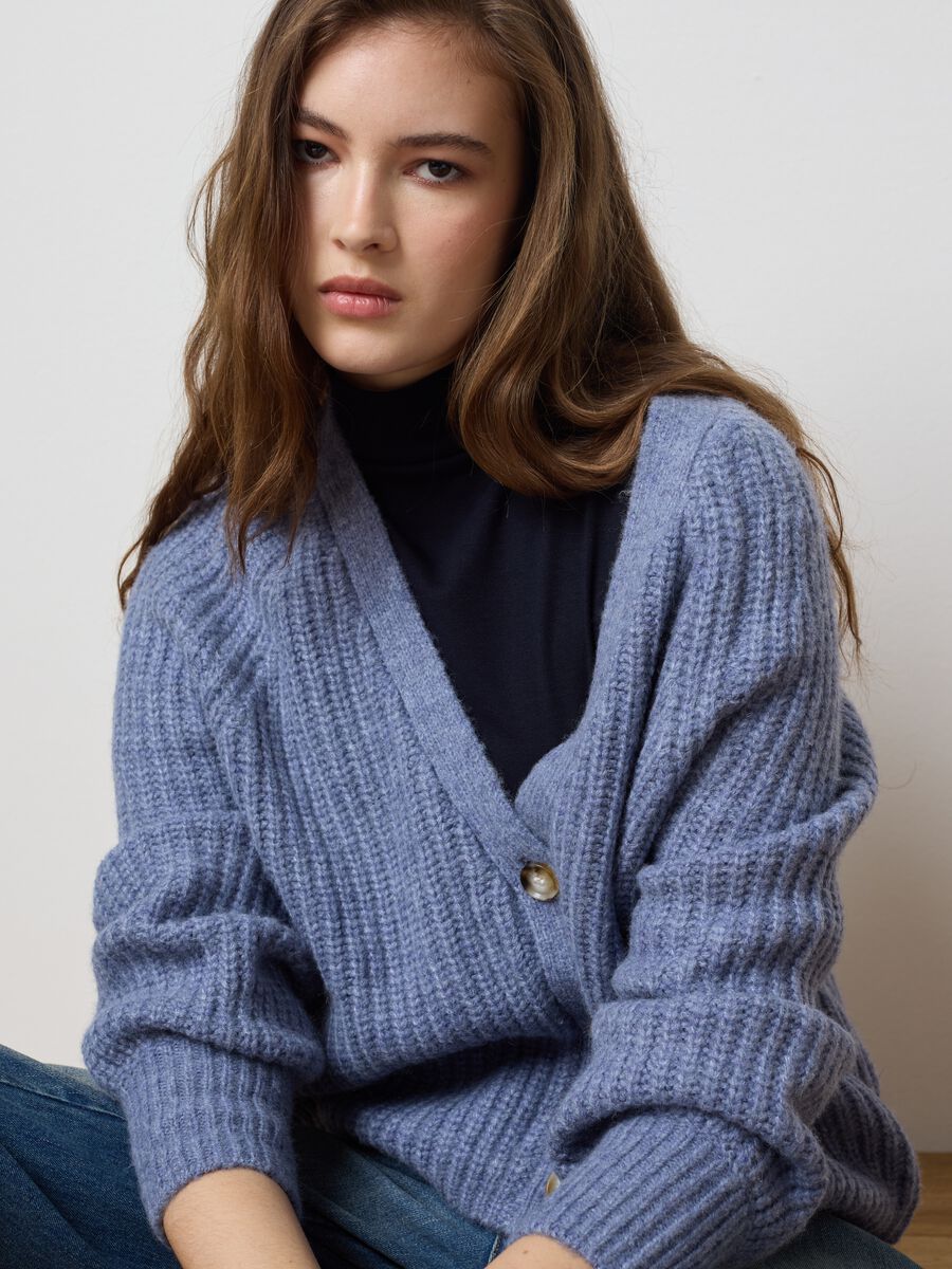 Cardigan blu a coste vestibilità over_3