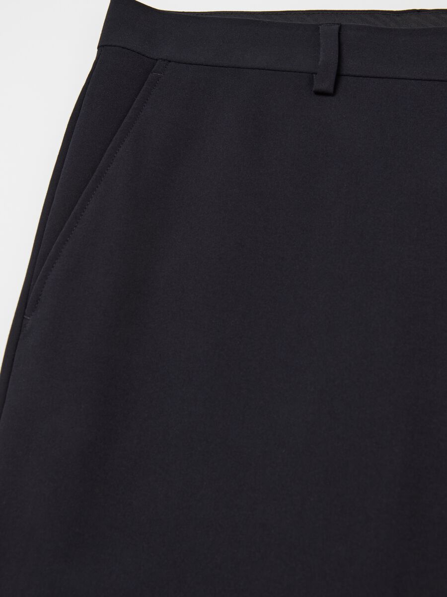Chino trousers in stretch viscose_2