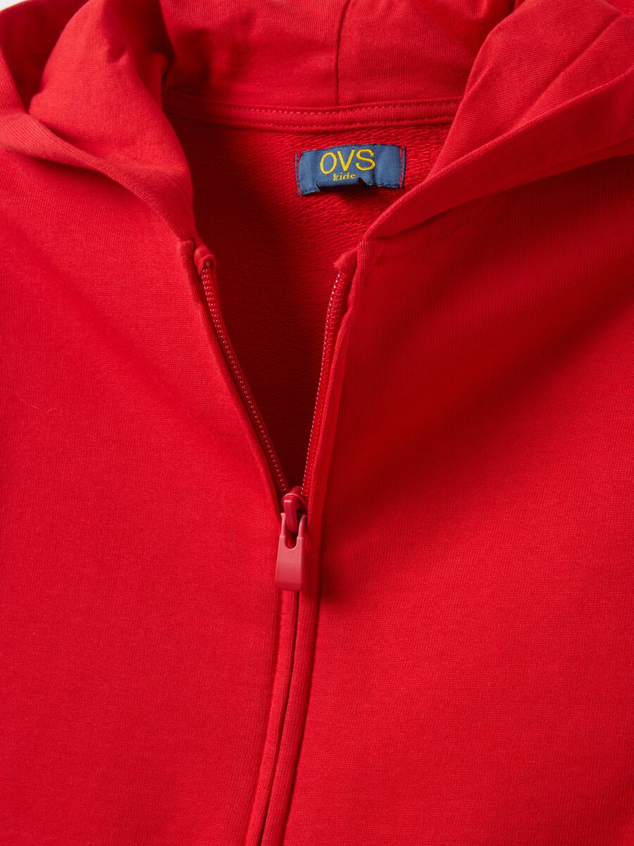 Red child&rsquo;s cotton hoodie in regular fit_2
