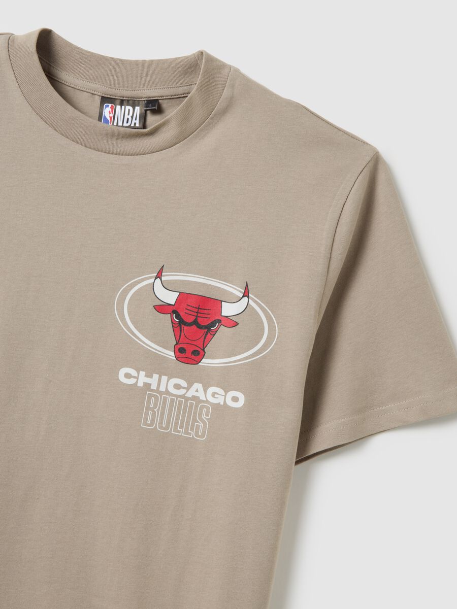 T-shirt in puro cotone beige con stampa Chicago Bulls_5