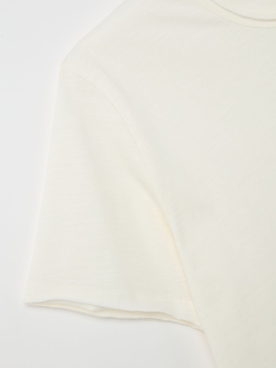 Cotton T-shirt with round neck_1