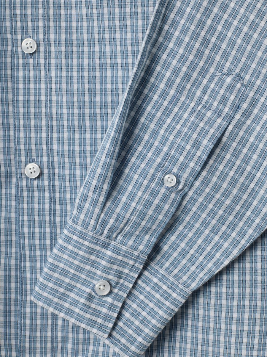 Camicia popeline blu a quadri in puro cotone over fit cropped_1