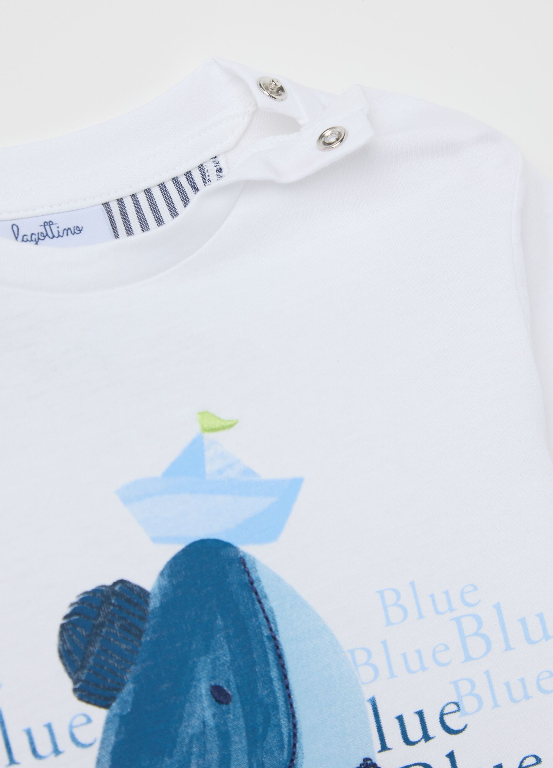 White cotton T-shirt with whale print
