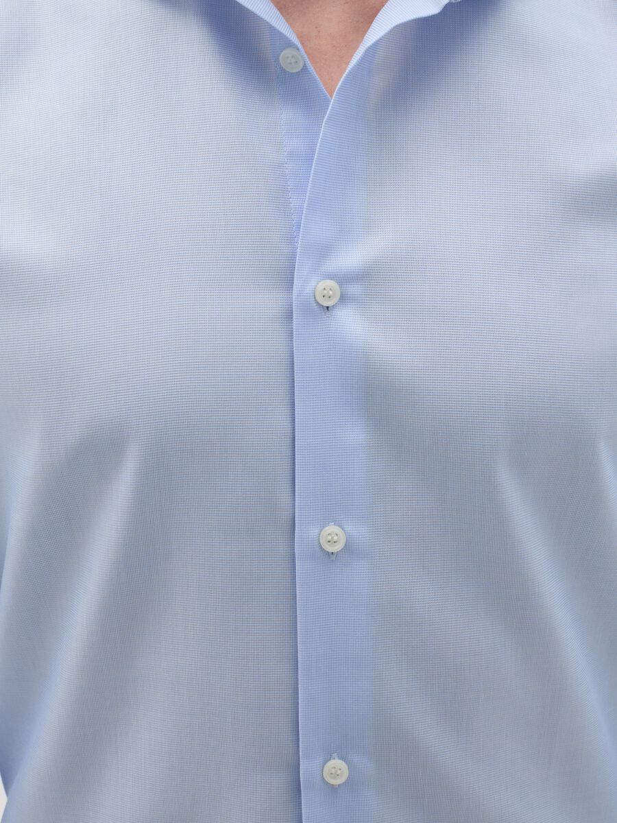 Slim-fit easy-iron shirt_2
