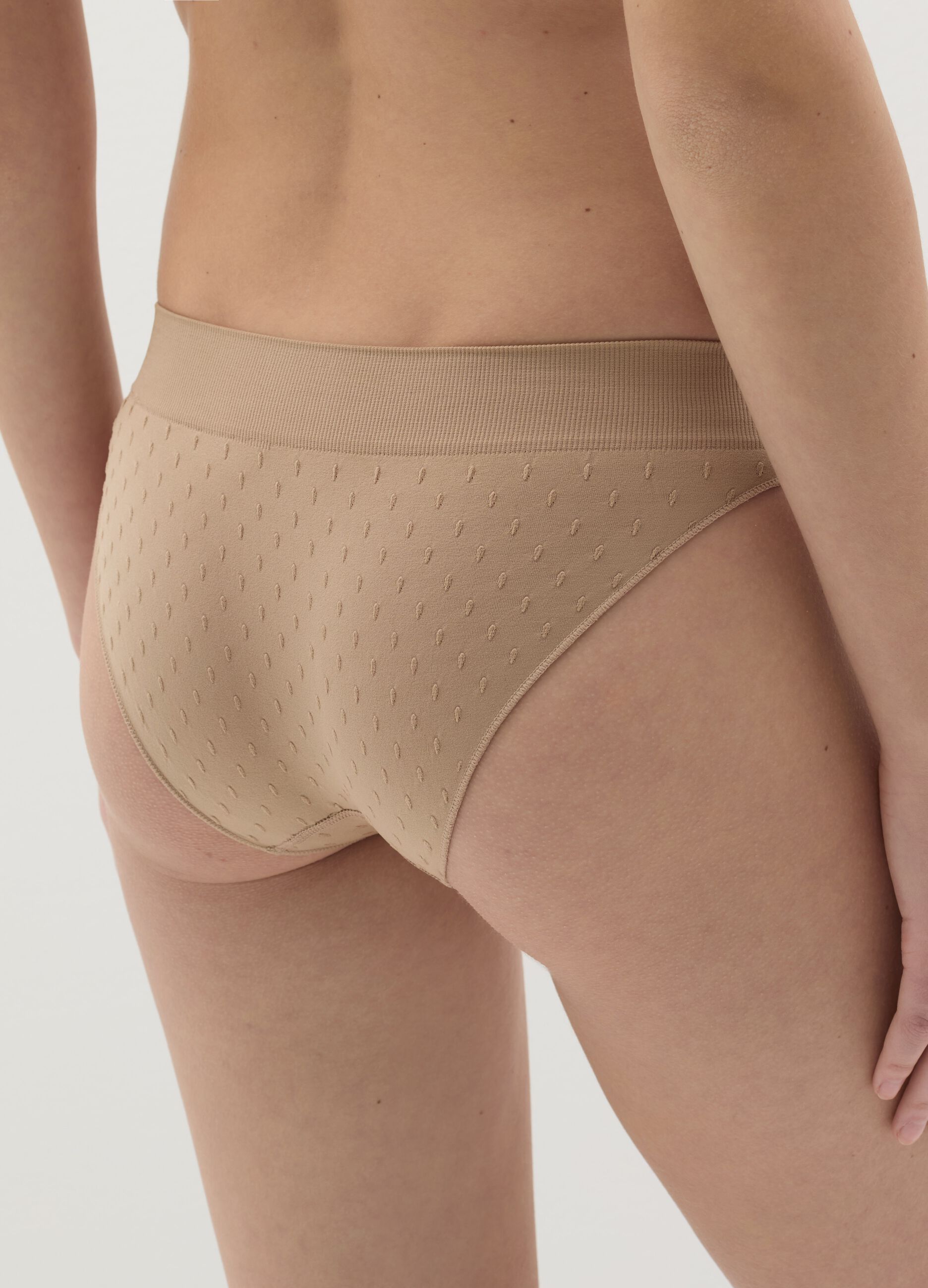 Microfibre briefs with dobby weave