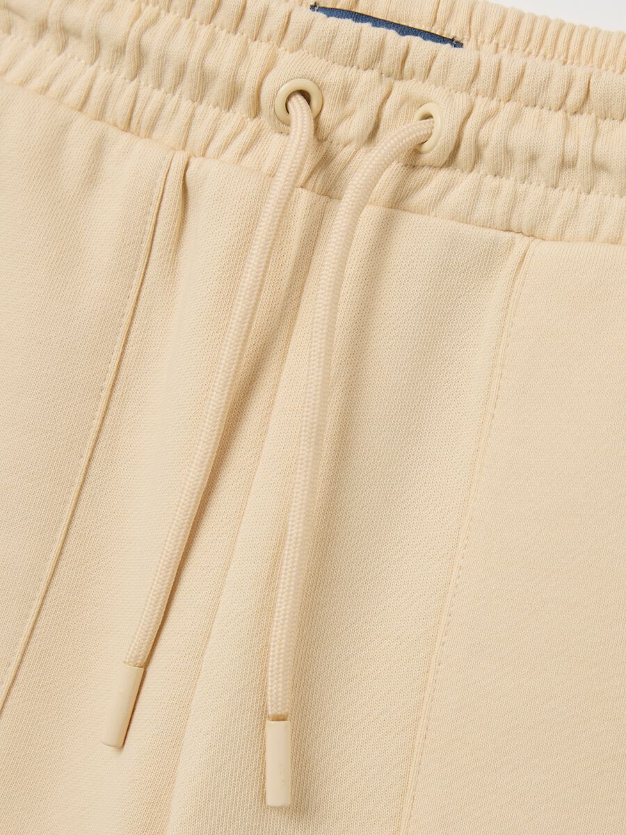 Bermuda shorts in French terry with drawstring_2