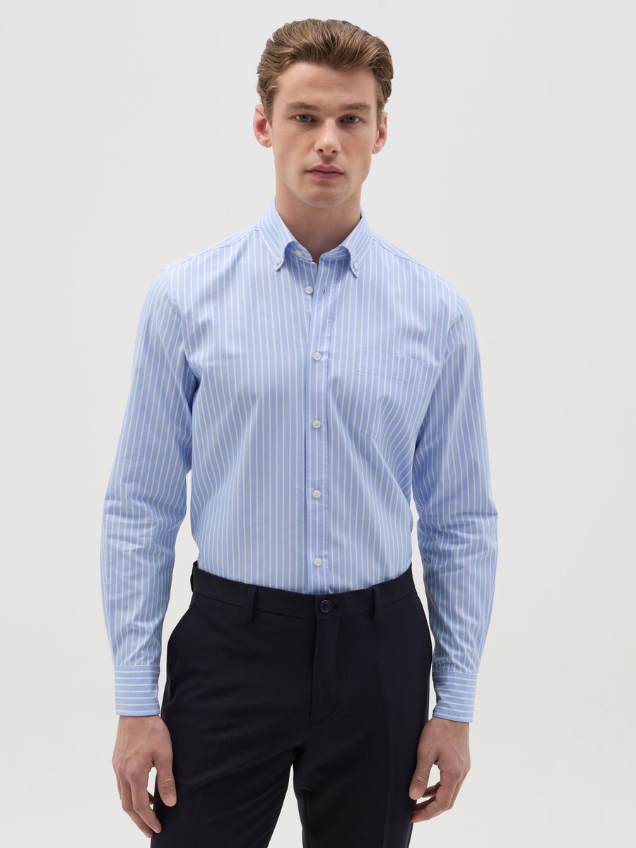 Easy-iron button-down shirt with stripes_0