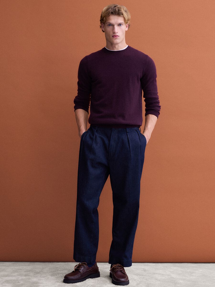 Pullover viola in pura lana a girocollo regular fit_2