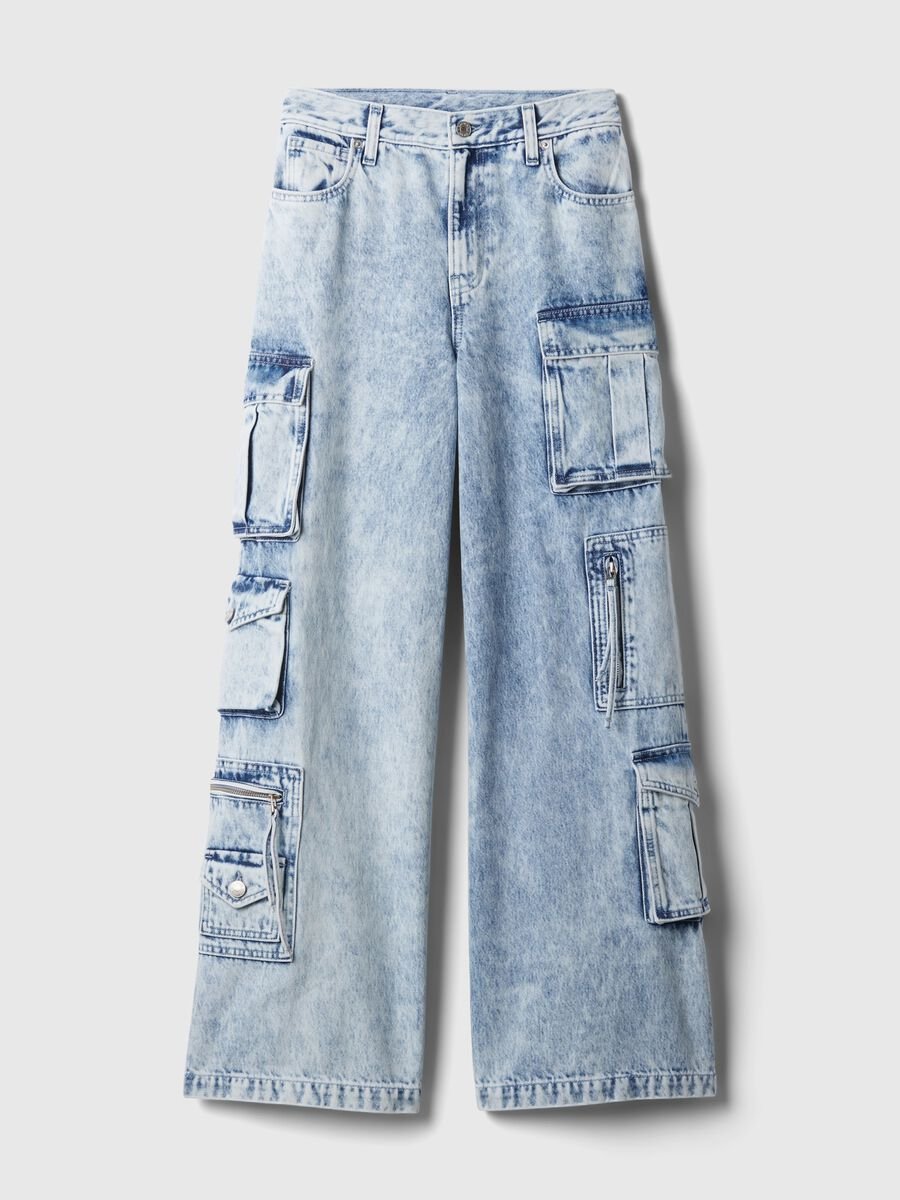Baggy-fit cargo jeans with multiple pockets_6