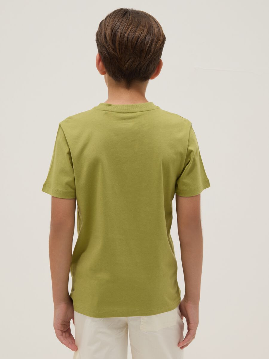 T-shirt verde in cotone organico a maniche corte_2