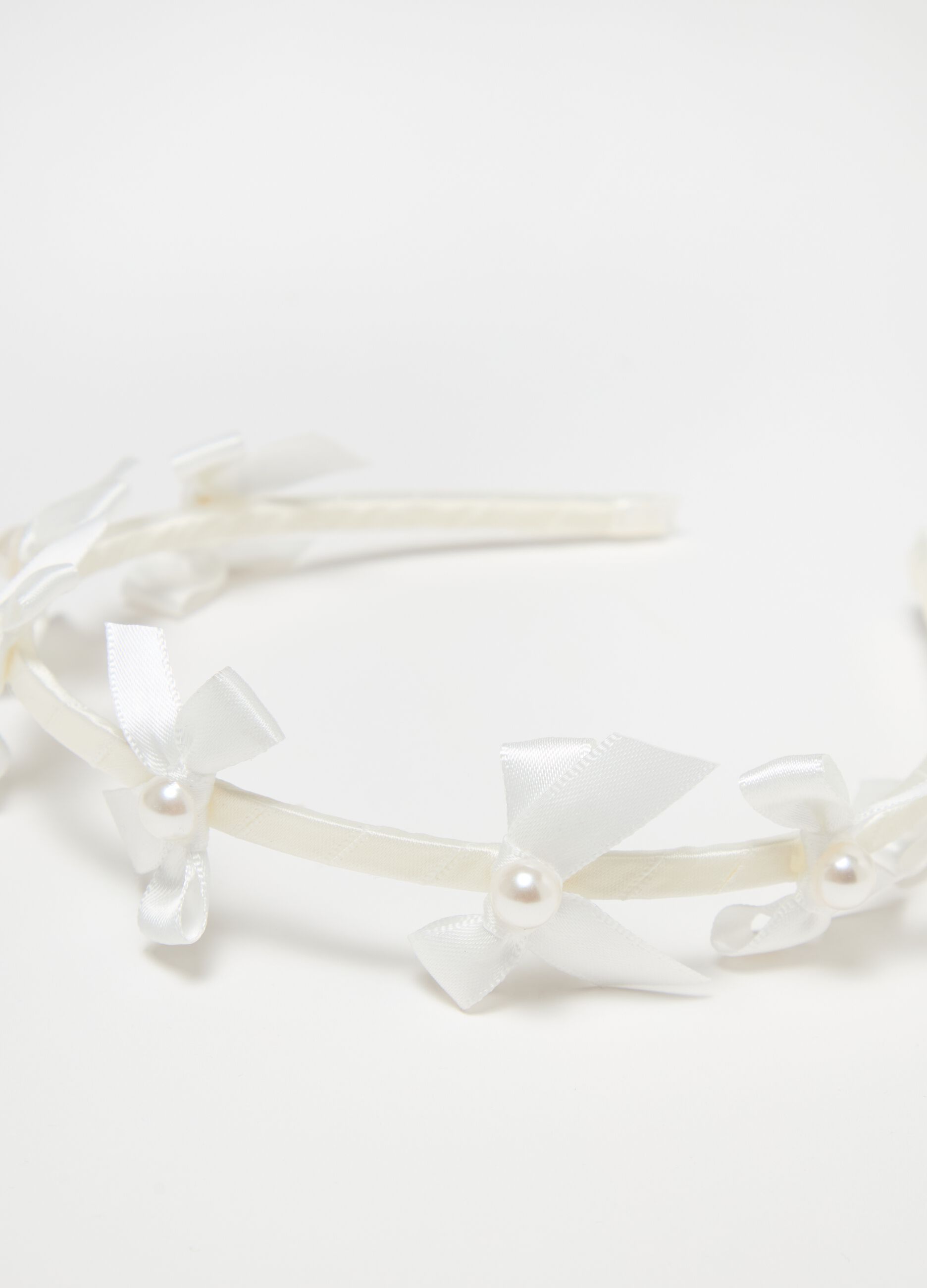 Alice band with bows and beads