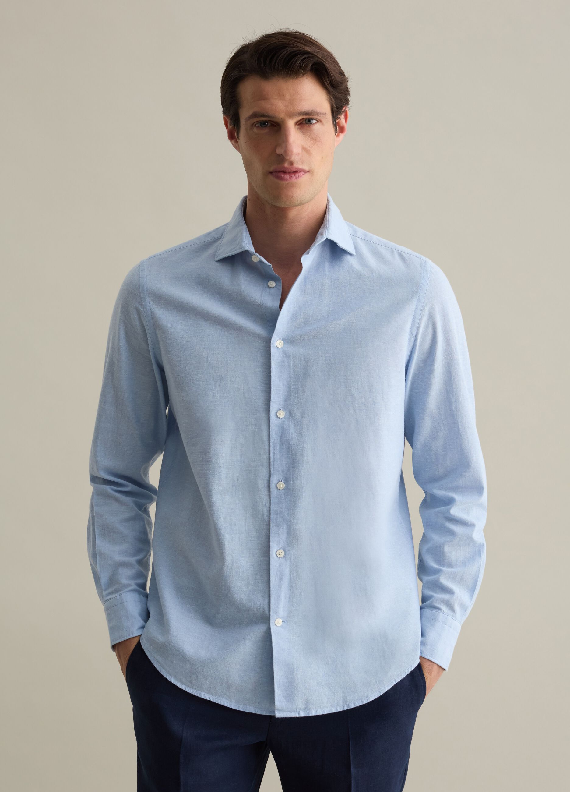 Regular-fit shirt in cotton and linen