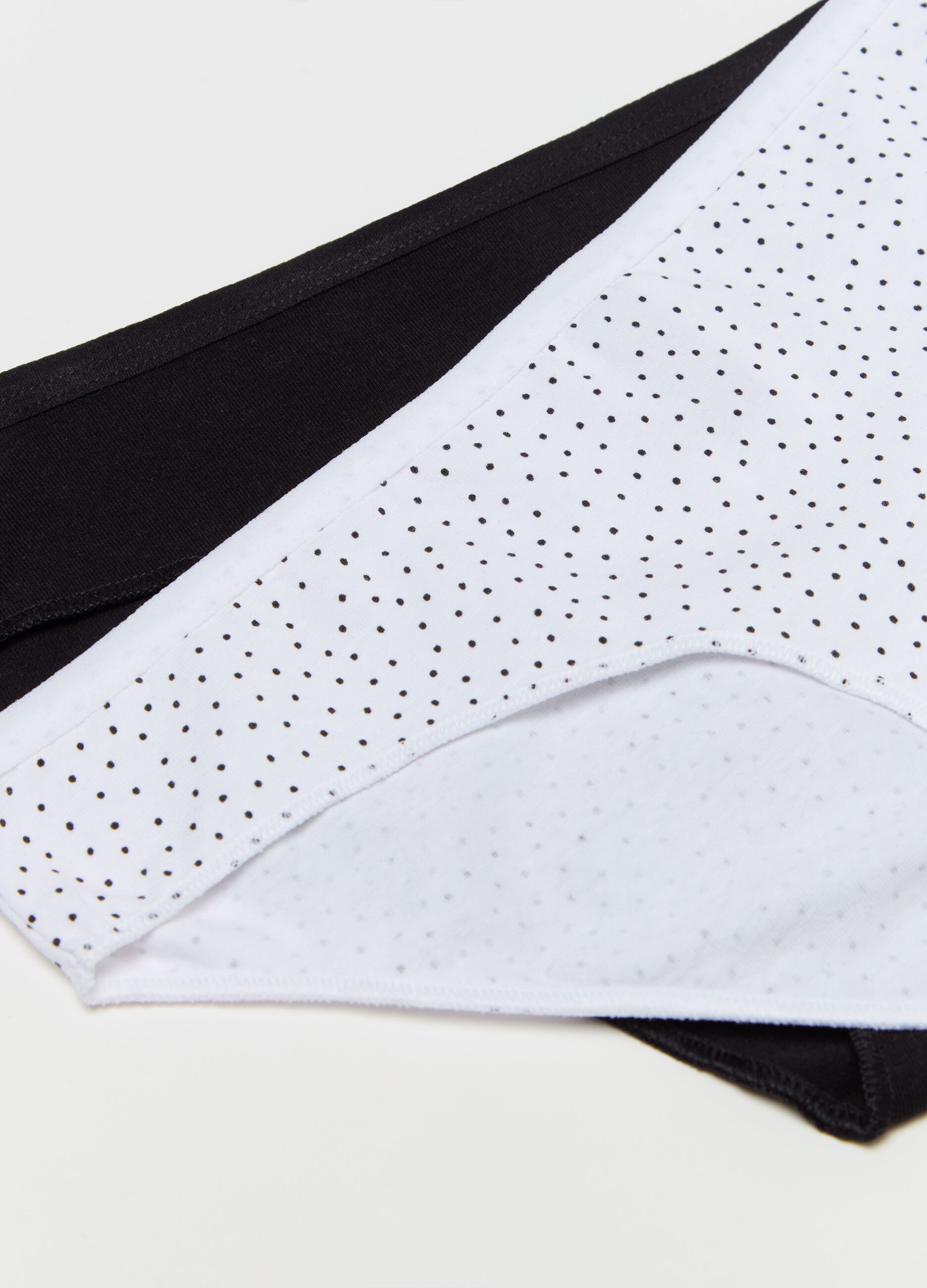 Five-pack briefs with micro polka dot pattern