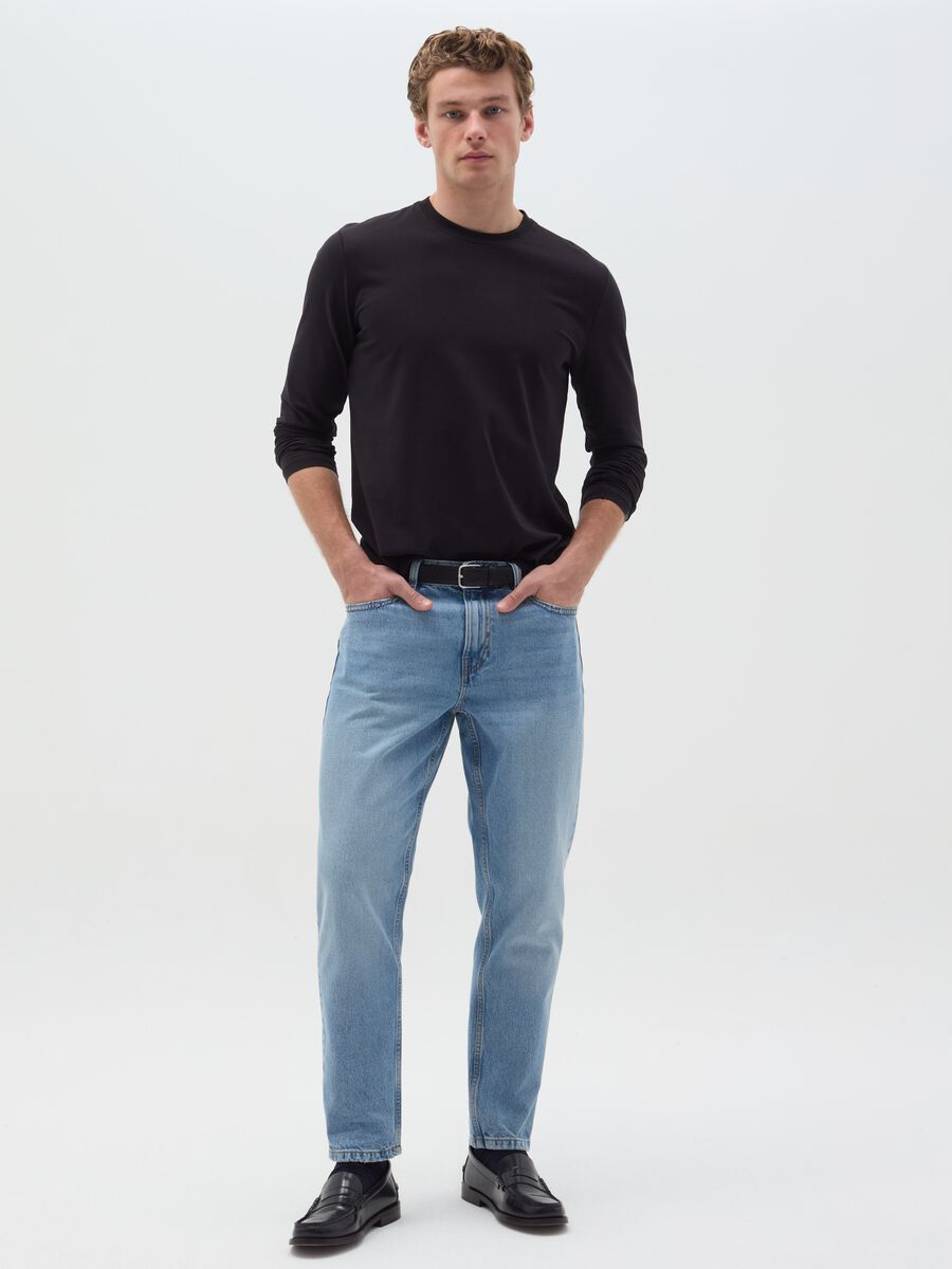 Relaxed-fit jeans with fading_0