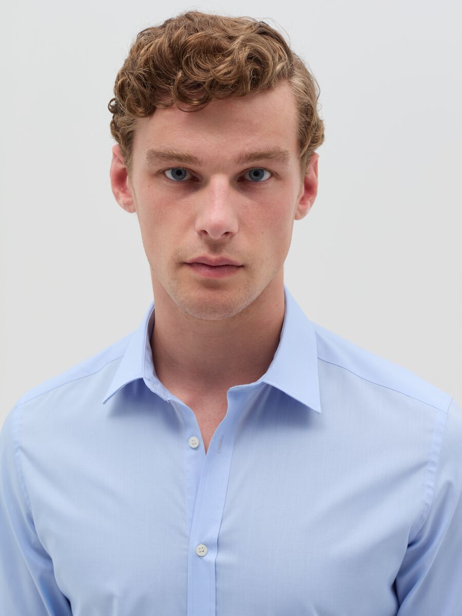 Solid colour slim fit shirt_1