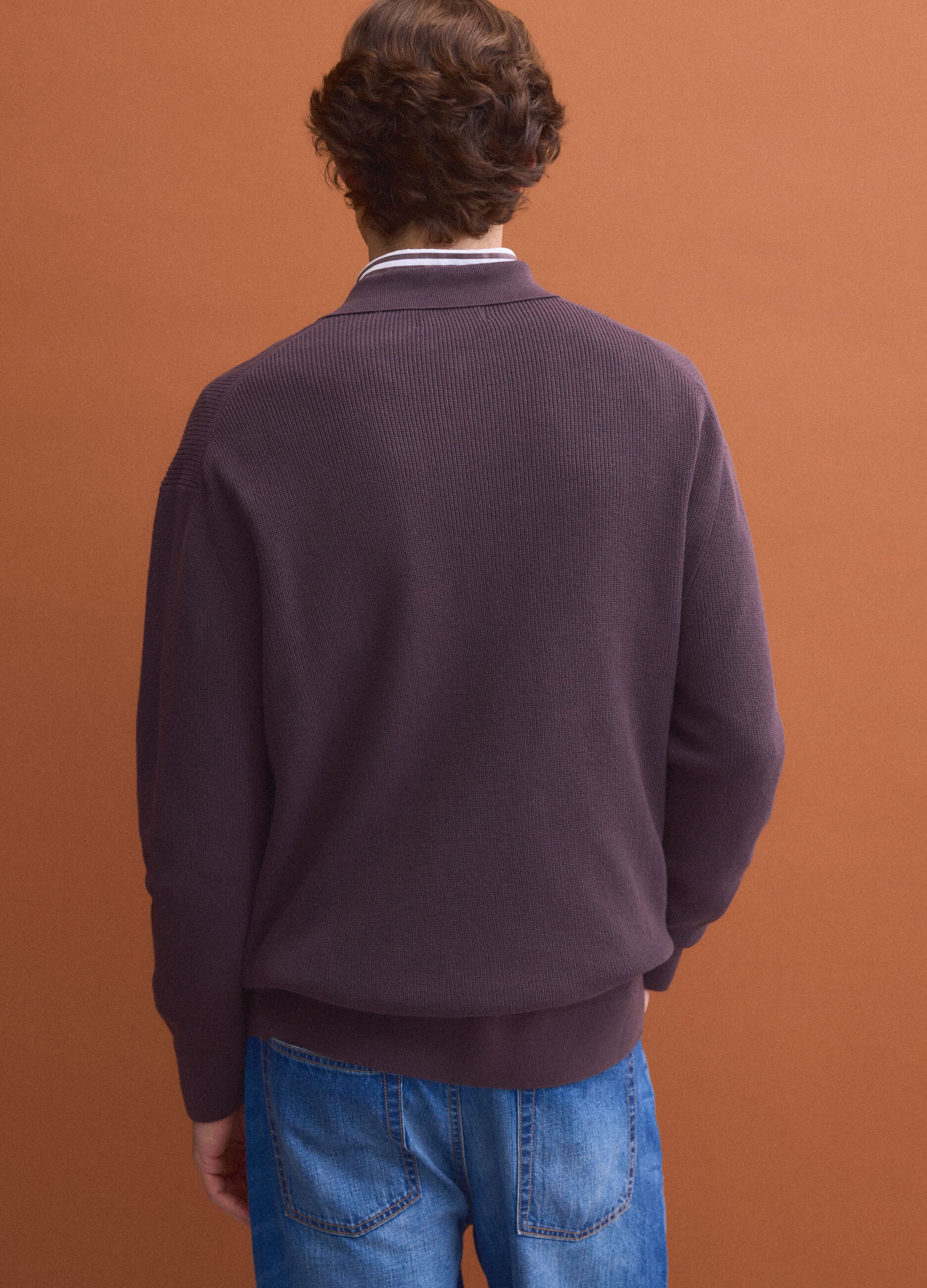 Polo marrone in puro cotone con zip e collo classico