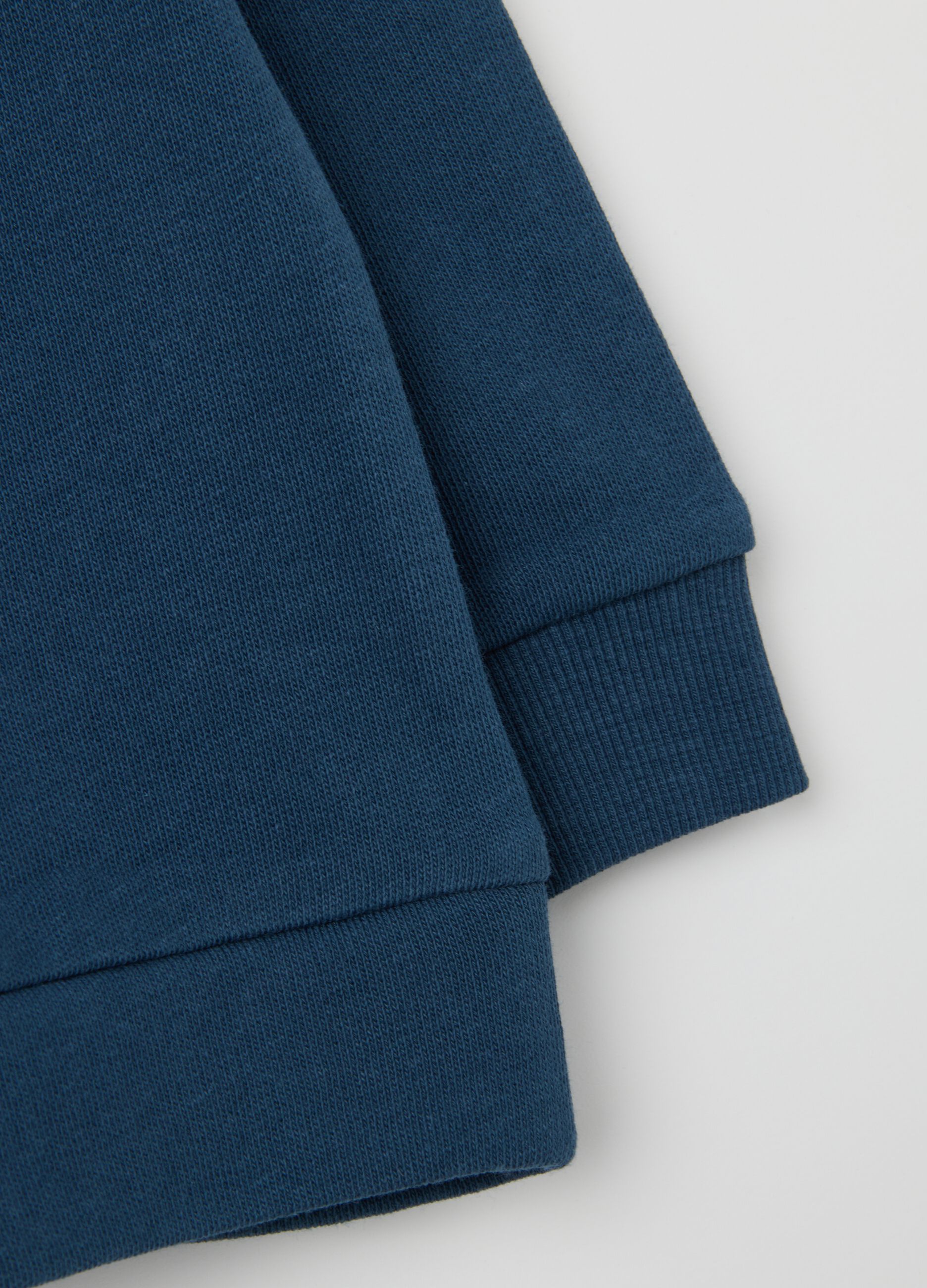 Blue cotton crew neck kids sweatshirt with regular fit