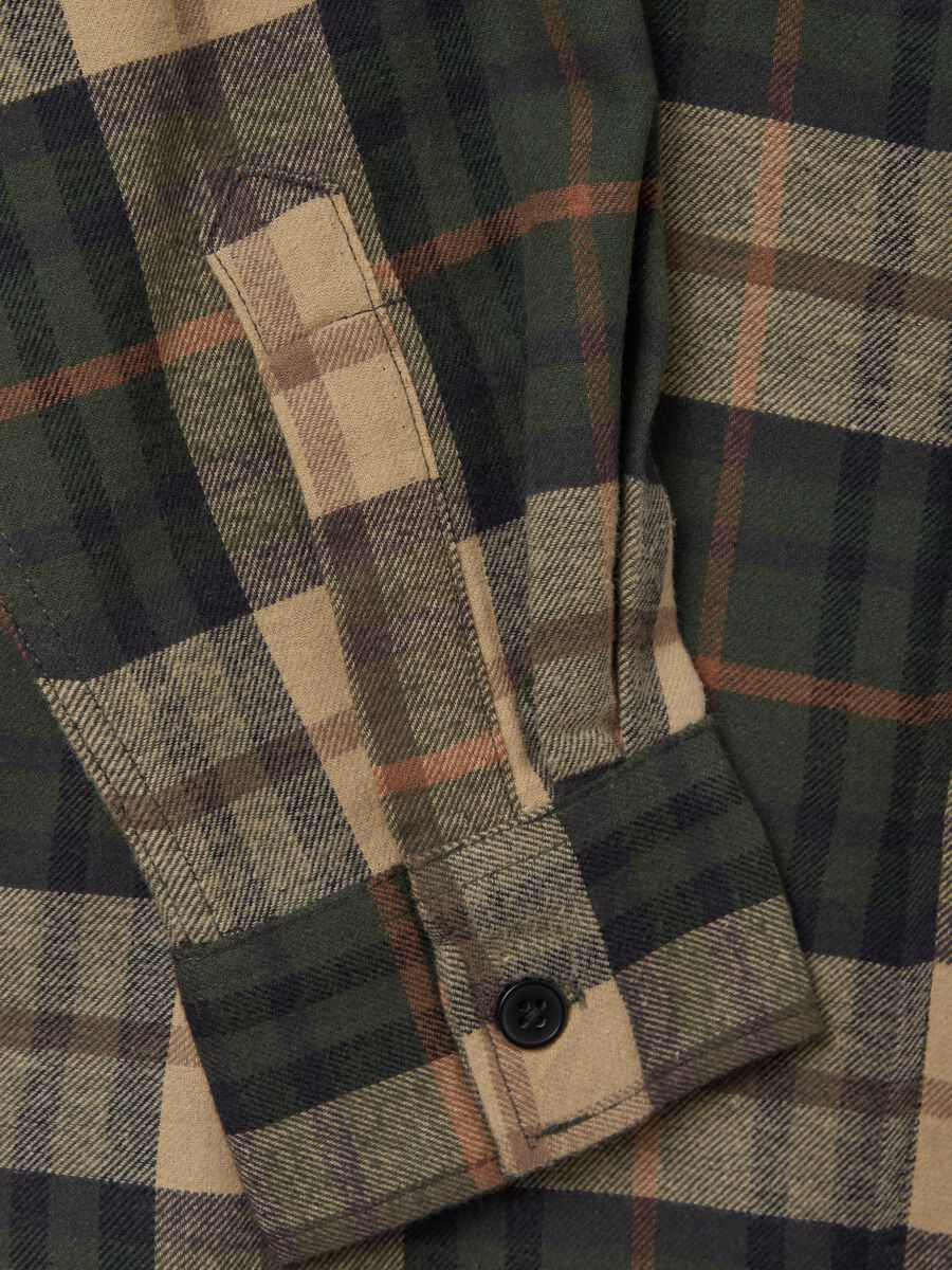 Flannel shirt with check pattern_6