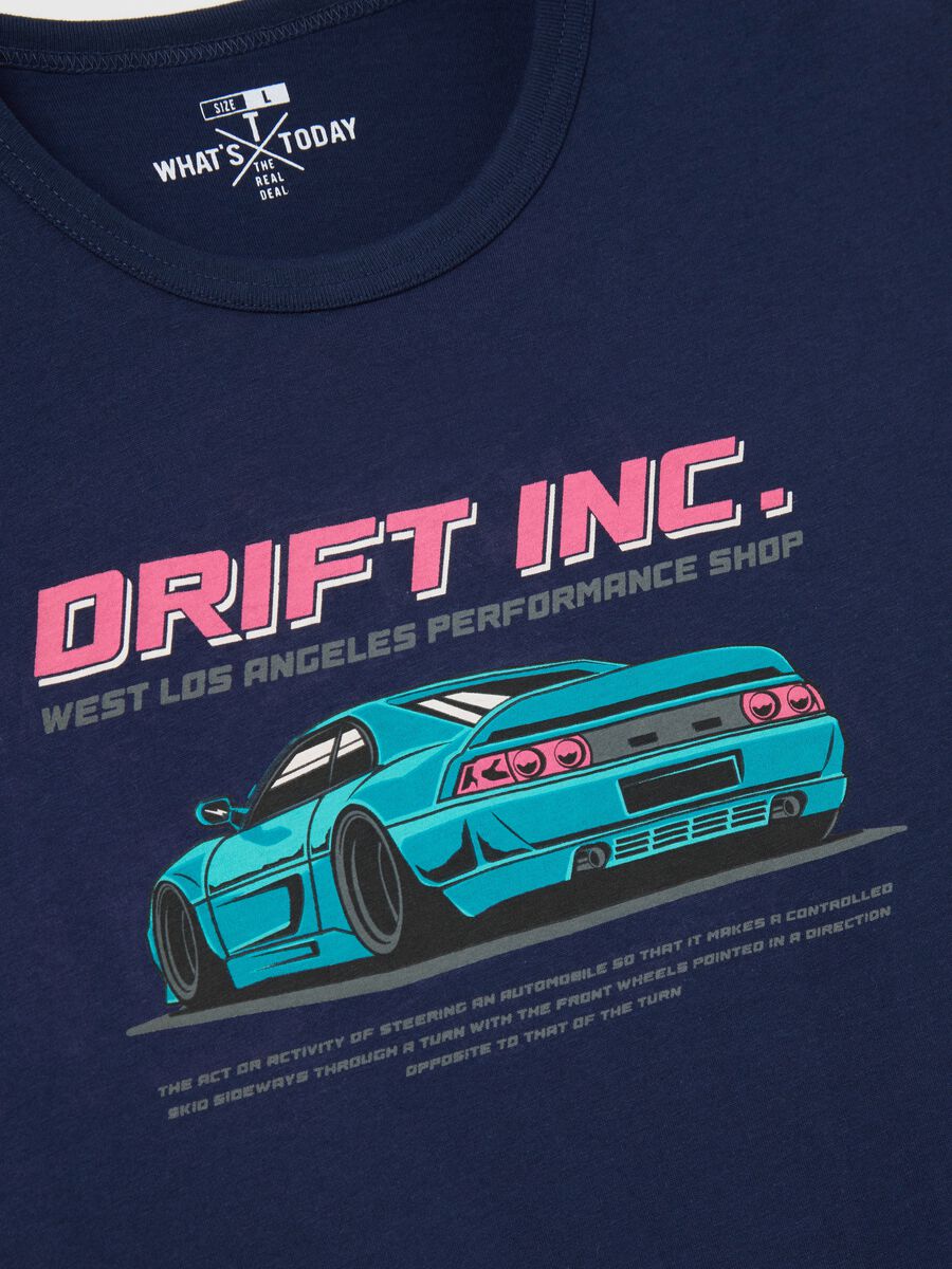 Cotton T-shirt with "Drift Inc" racing car print_5