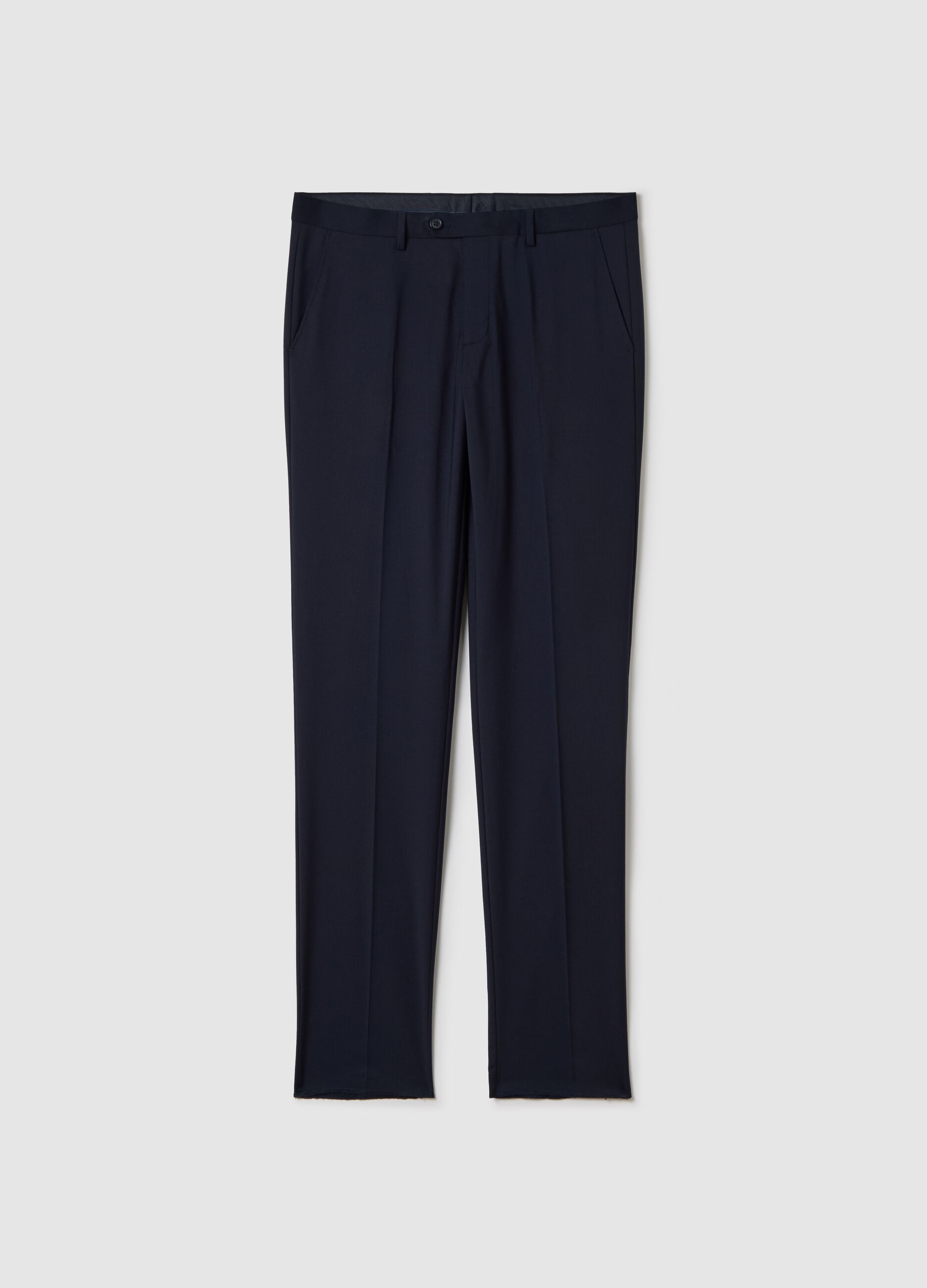 Elegant slim-fit trousers