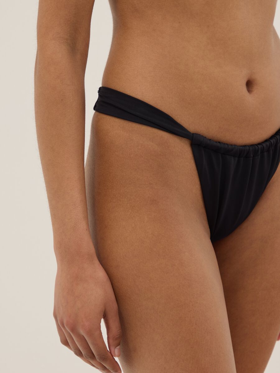 Black stretch bikini bottoms_3