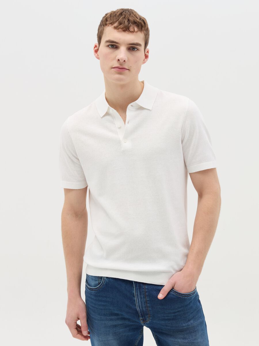 Polo shirt in solid colour cotton_0