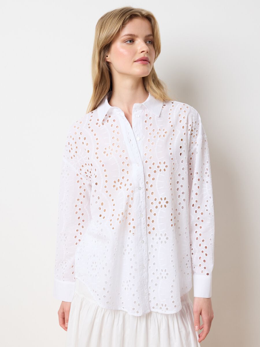 Women's white pure cotton shirt with regular fit and design_1