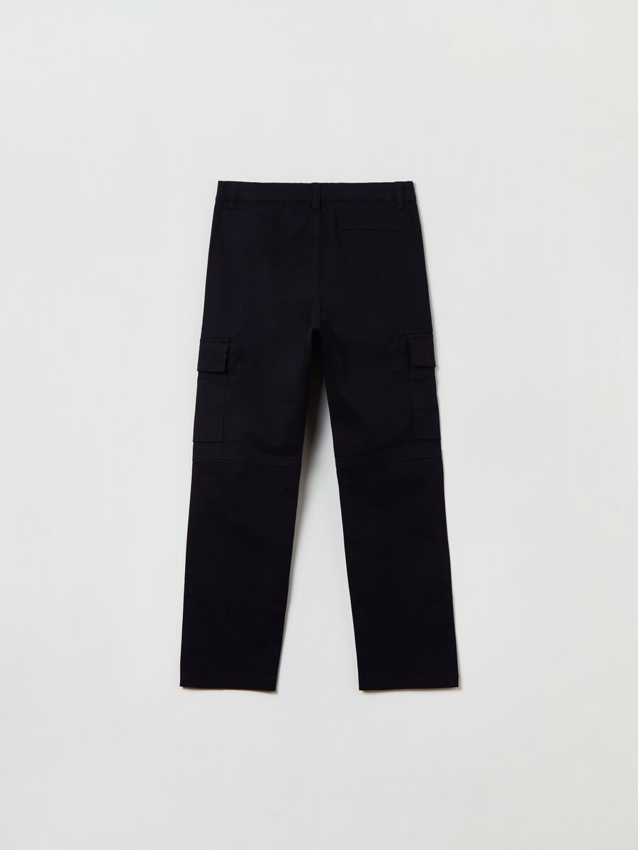 Pantaloni cargo in cotone stretch_1
