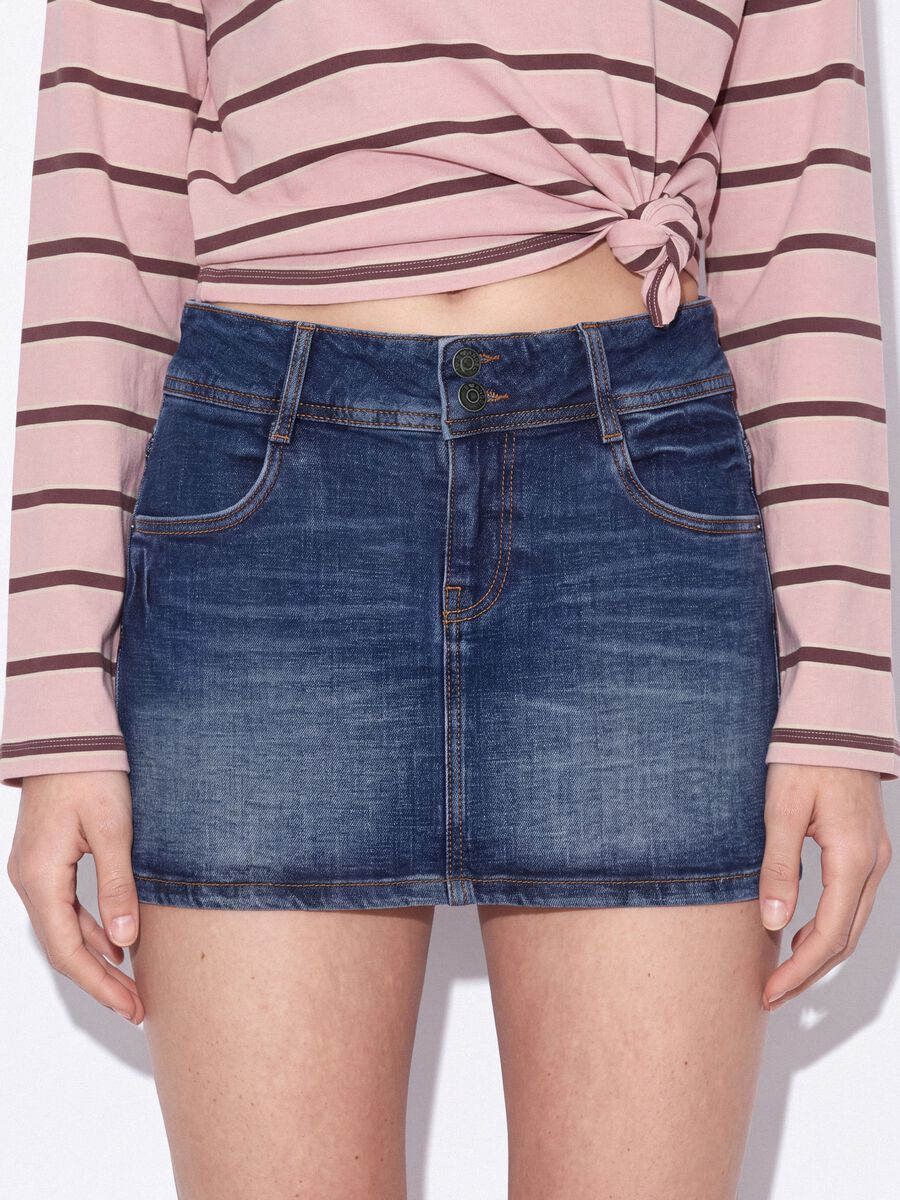 Mini gonna blu in denim di cotone elasticizzato_3