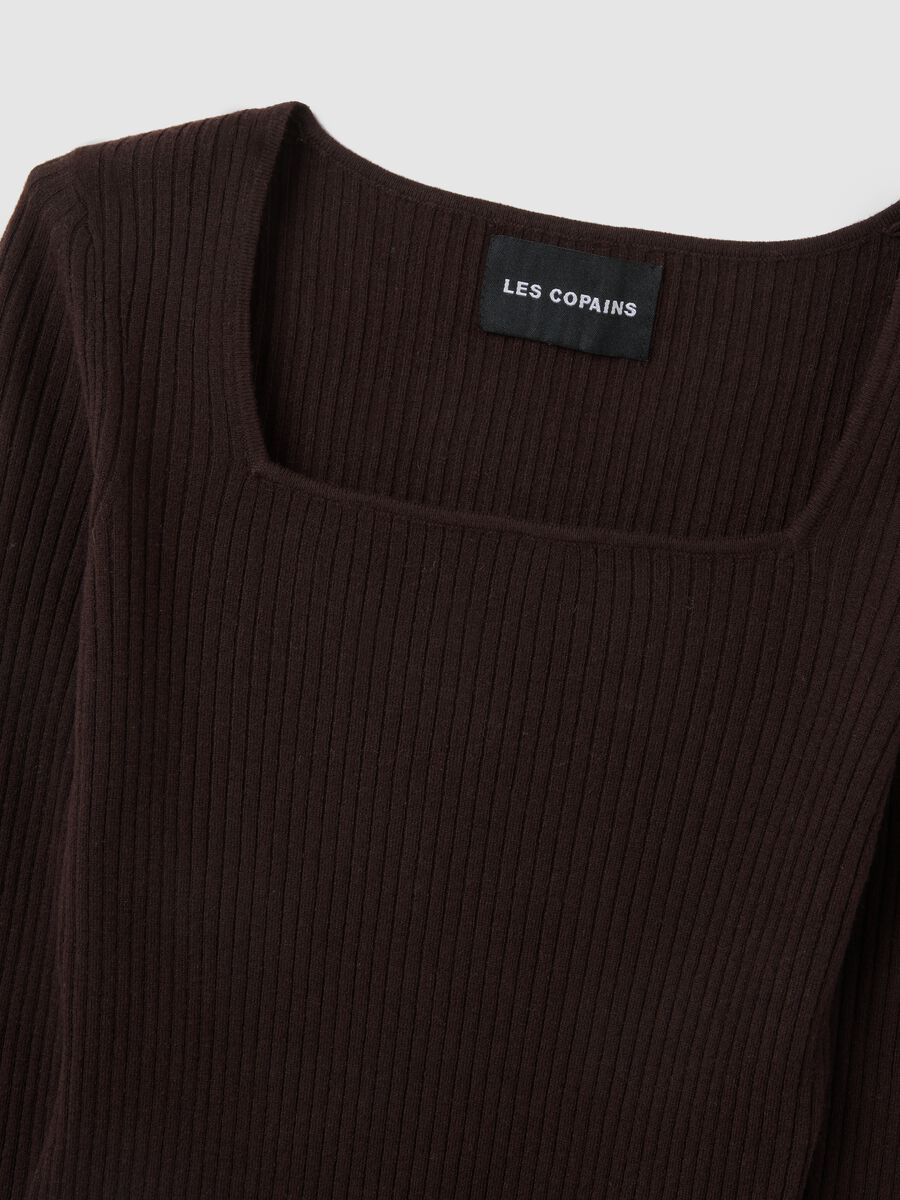 Brown fitted jumper_5