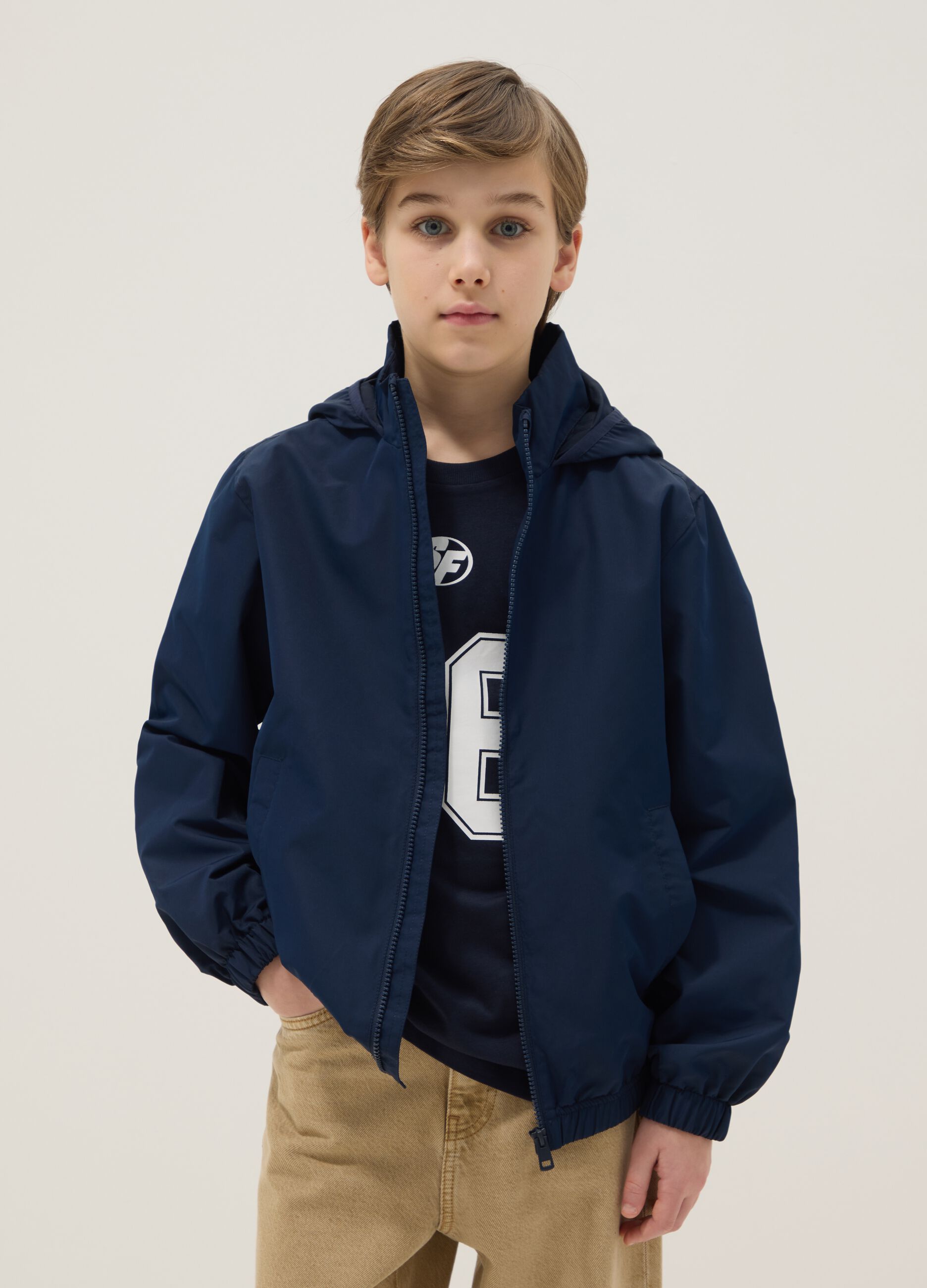 Boys' blue jacket with hood, regular fit