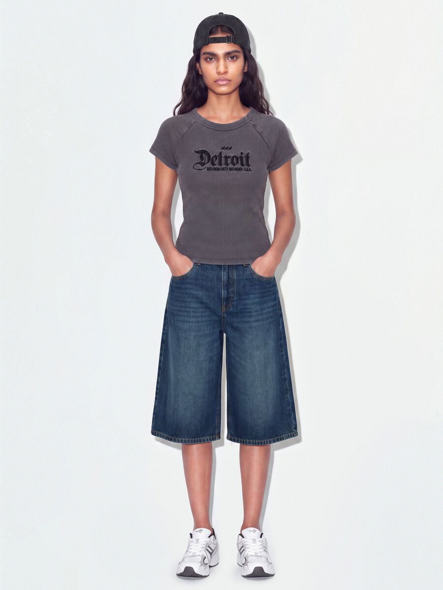 Grey fitted ribbed stretch cotton T-shirt with Detroit lettering_1