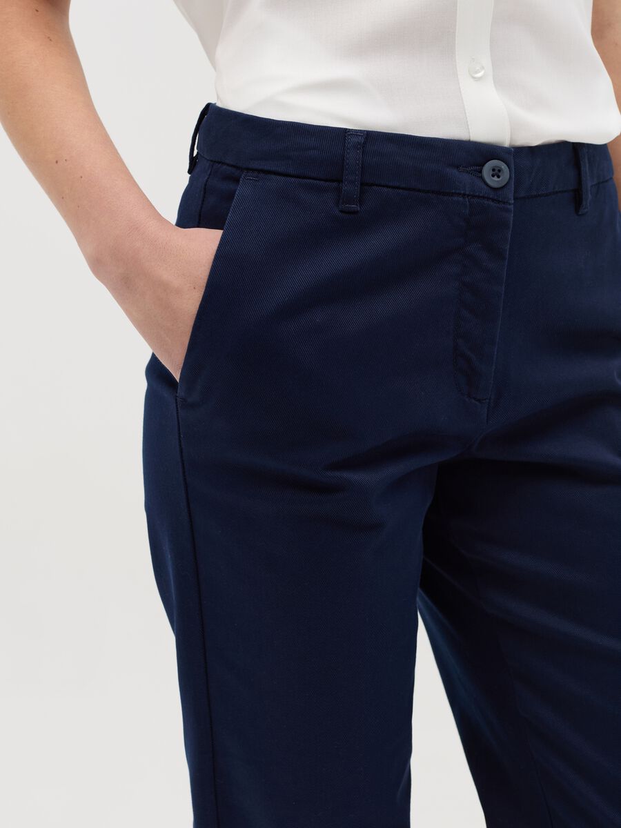 Curvy stretch cotton chino trousers_2
