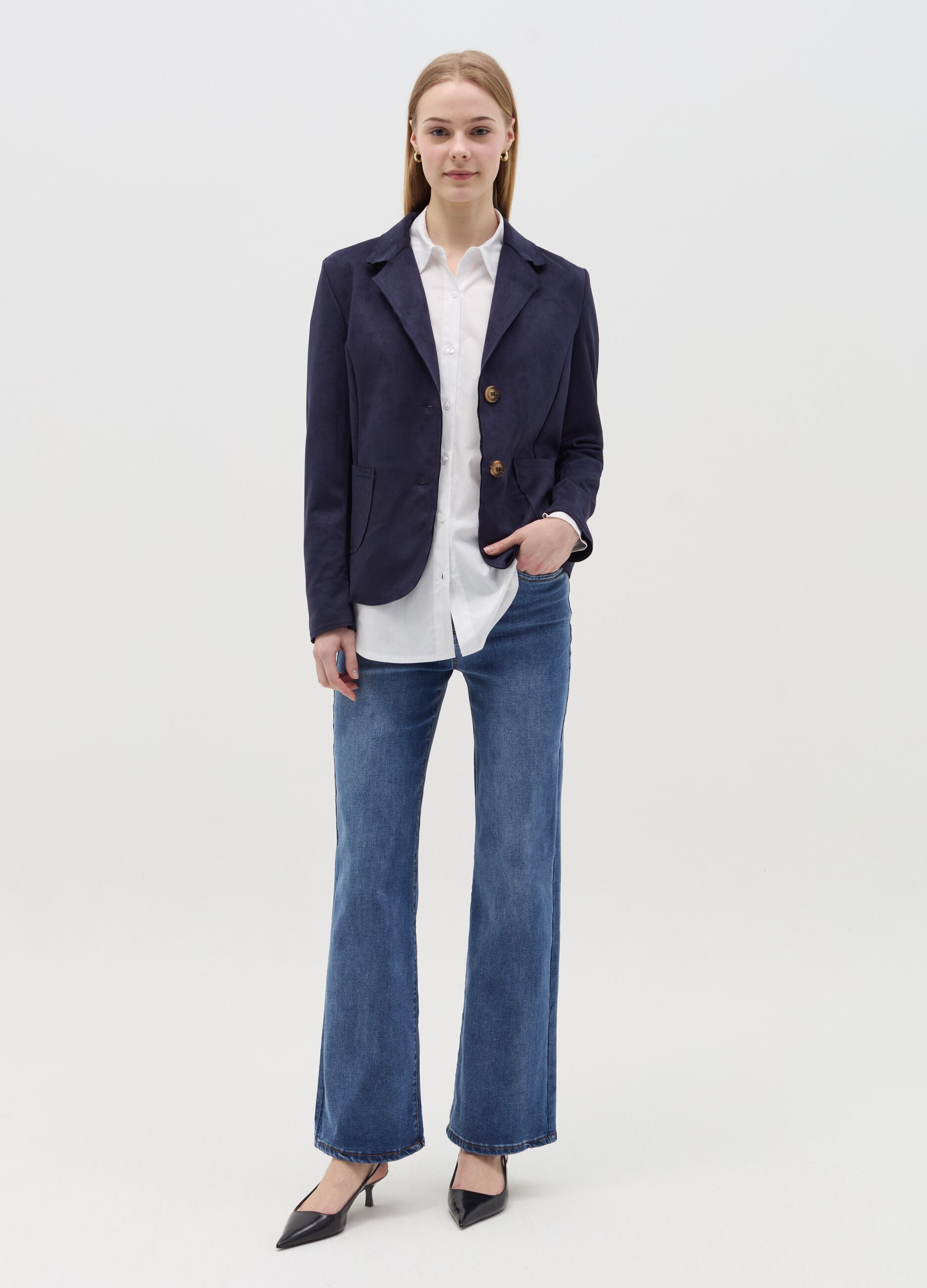 Single-breasted suede blazer