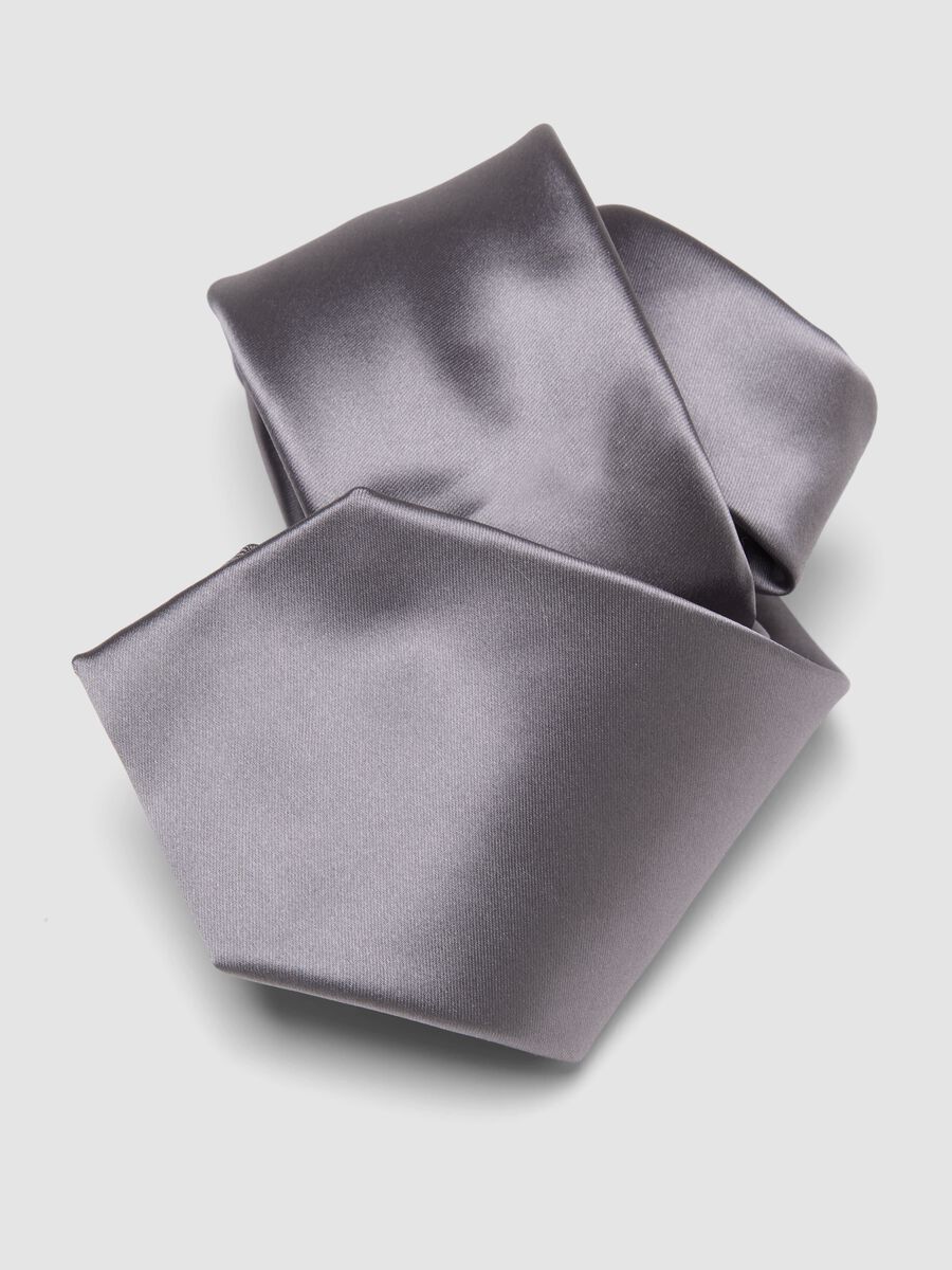 Cravatta grigia pala 7,5 cm in tessuto lucido_1