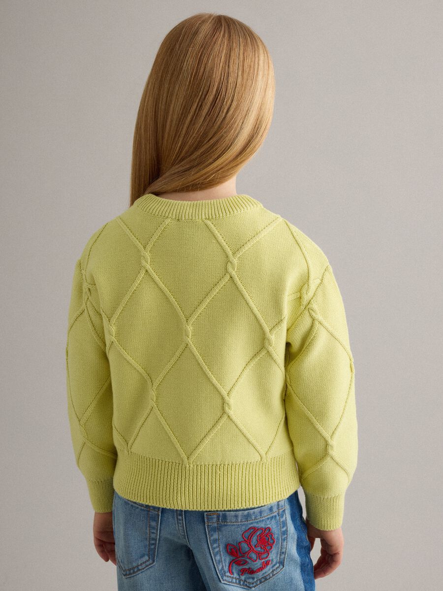 Maglione in puro cotone giallo da bambina regular fit con ricami floreali_1