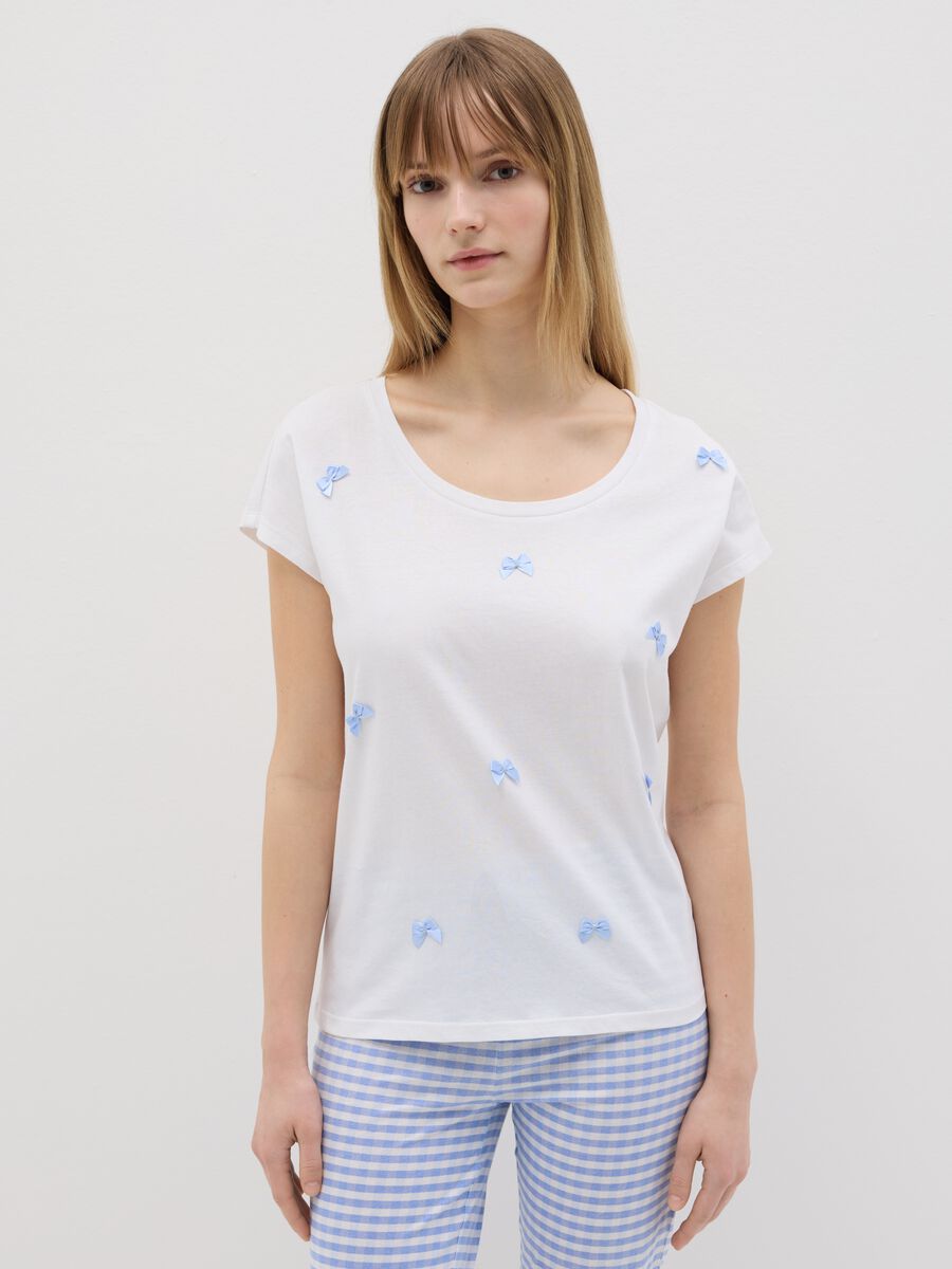 Light blue pyjama top with bows_1