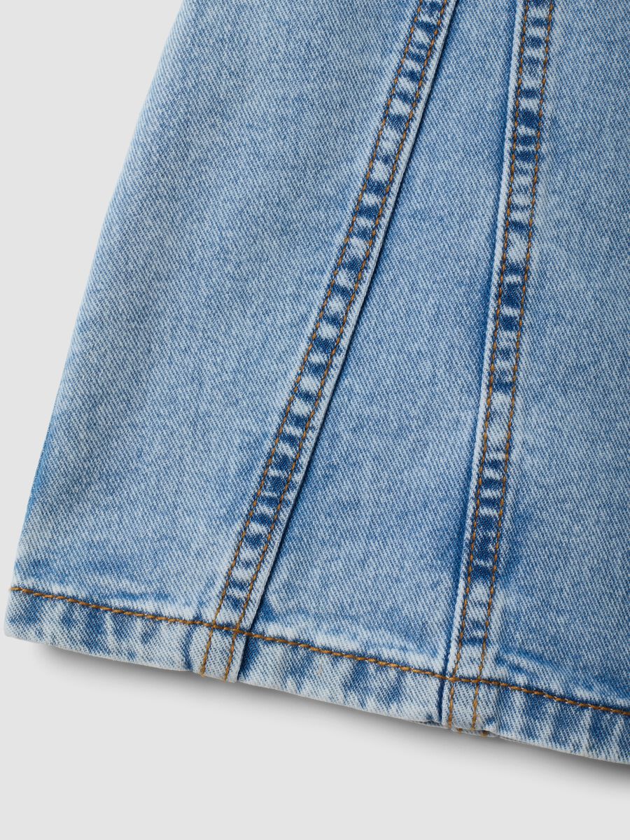 Light blue denim skirt in pure cotton with matching belt for girls_2